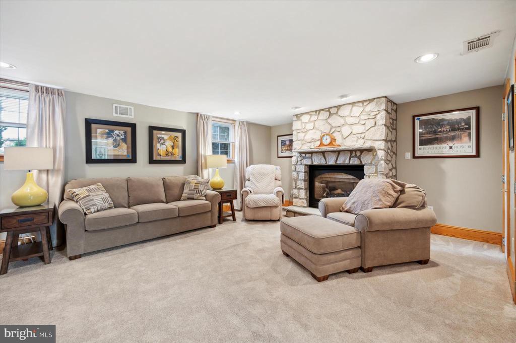 443 Maddock Rd