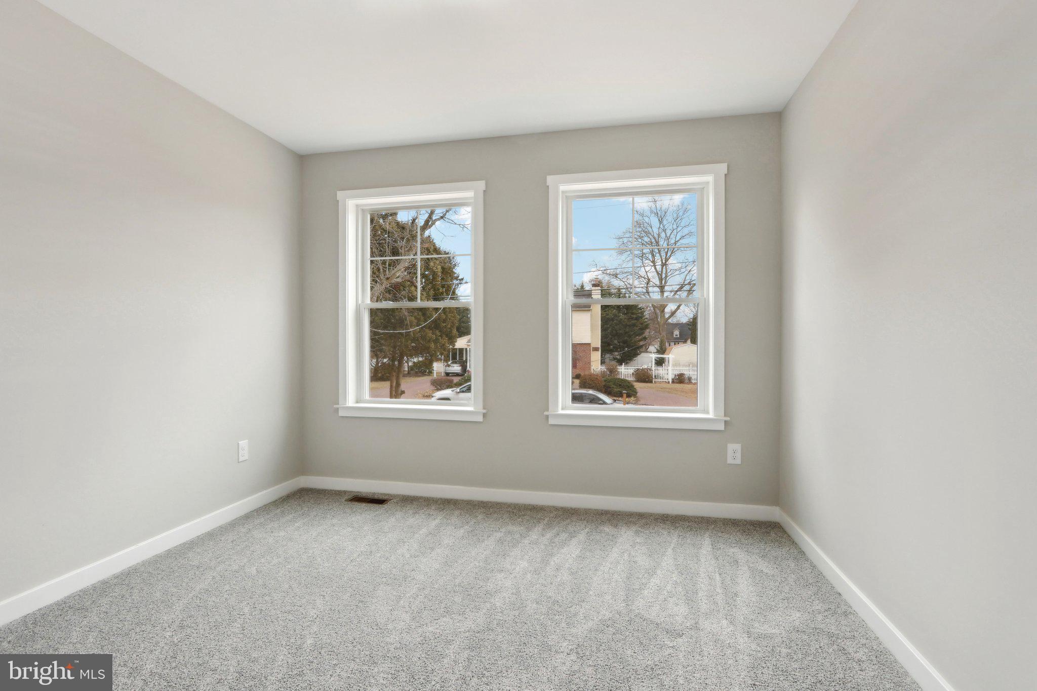 214 4th Ave