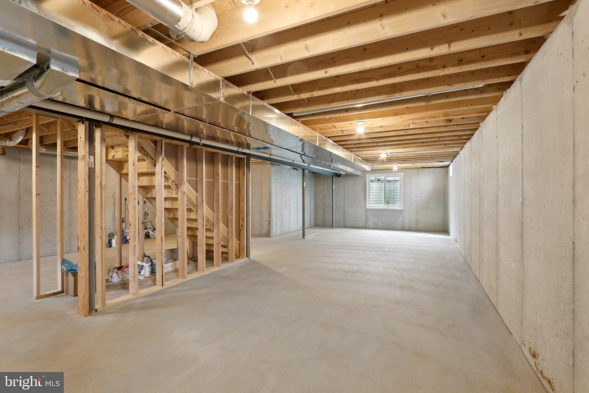 214 4th Ave