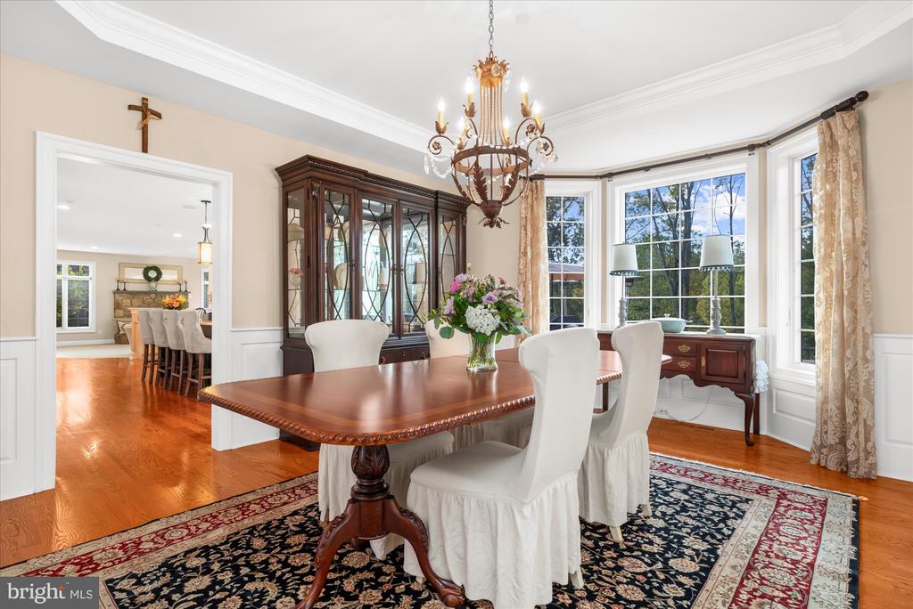 6 GREYSTONE CIRCLE
