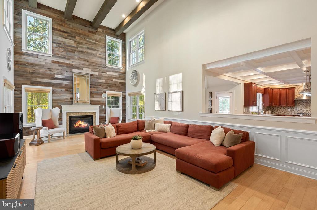 3917 WOODLAND DRIVE