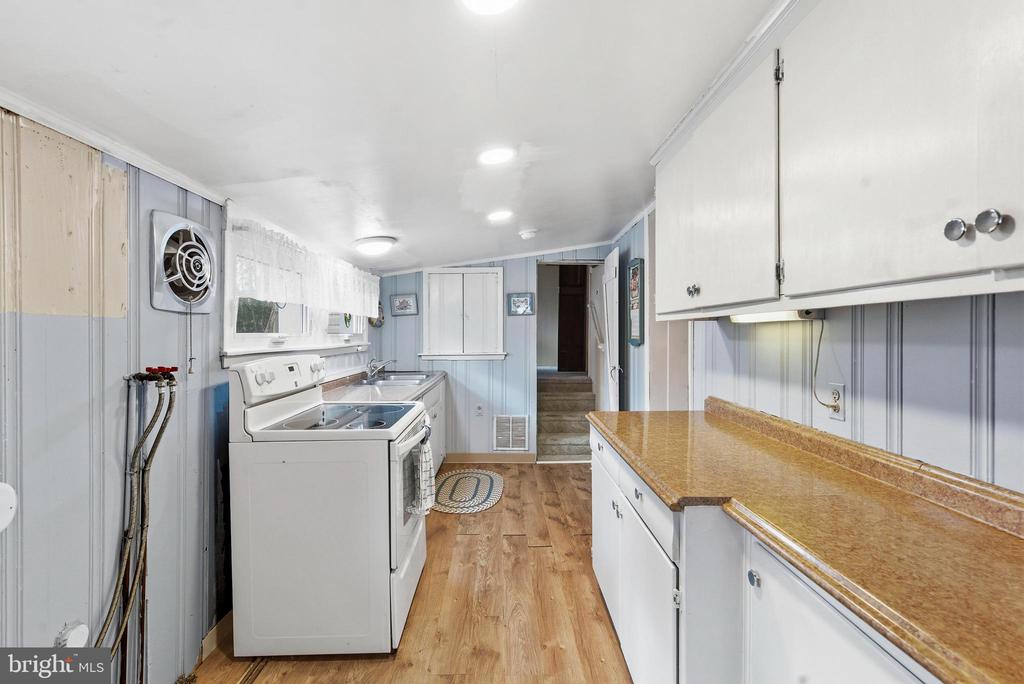 219 FOX ROAD