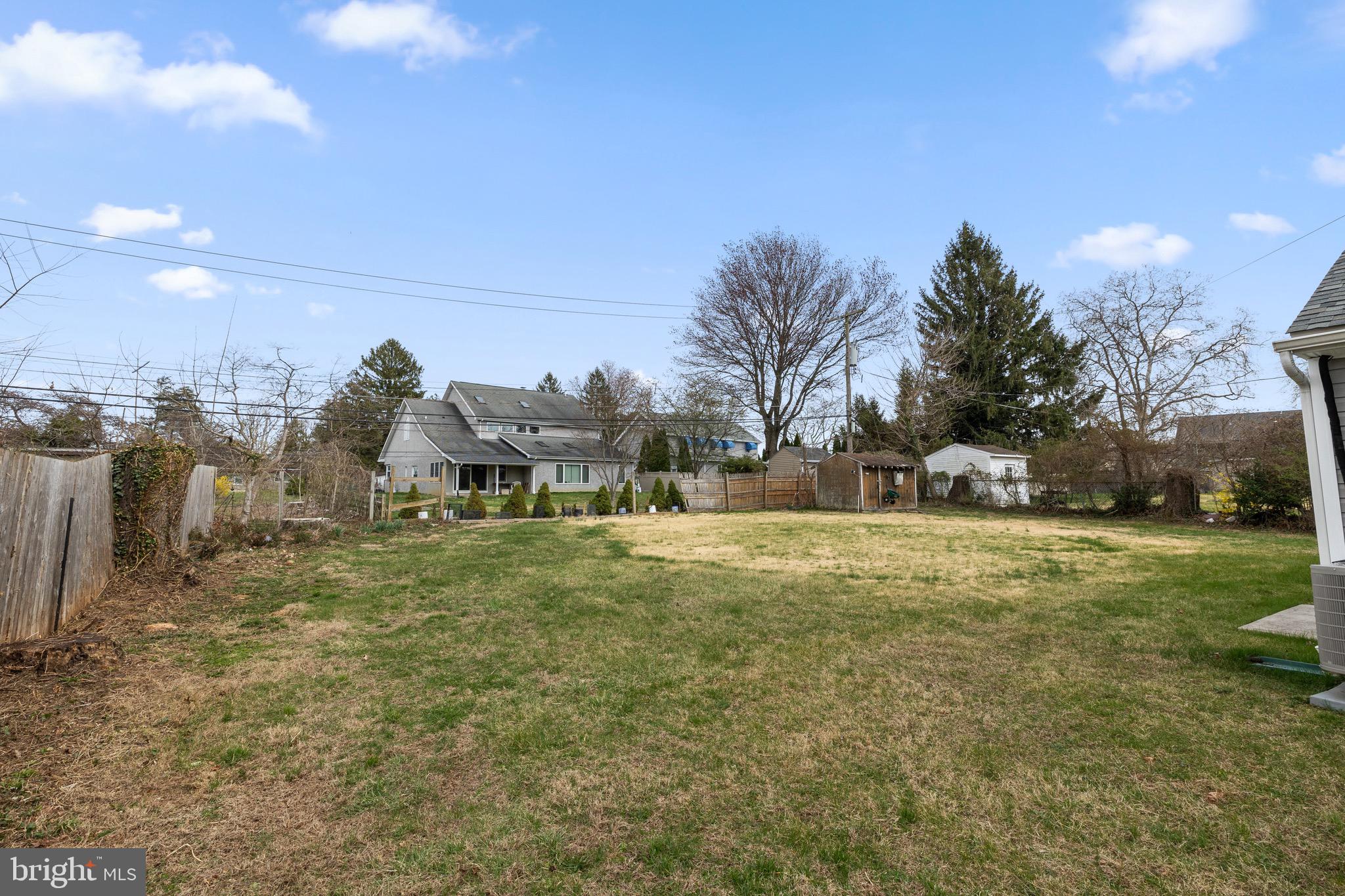 711 HEDGEROW DRIVE