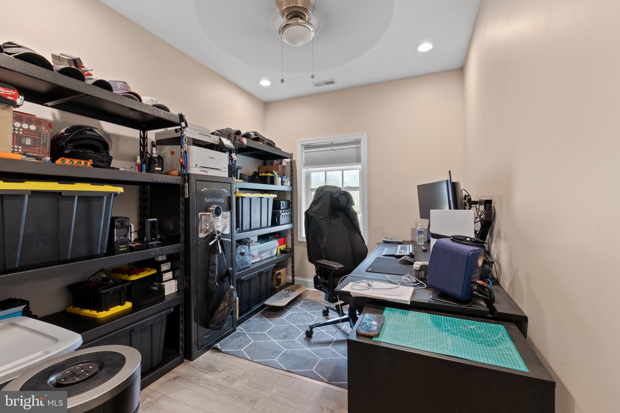 711 HEDGEROW DRIVE
