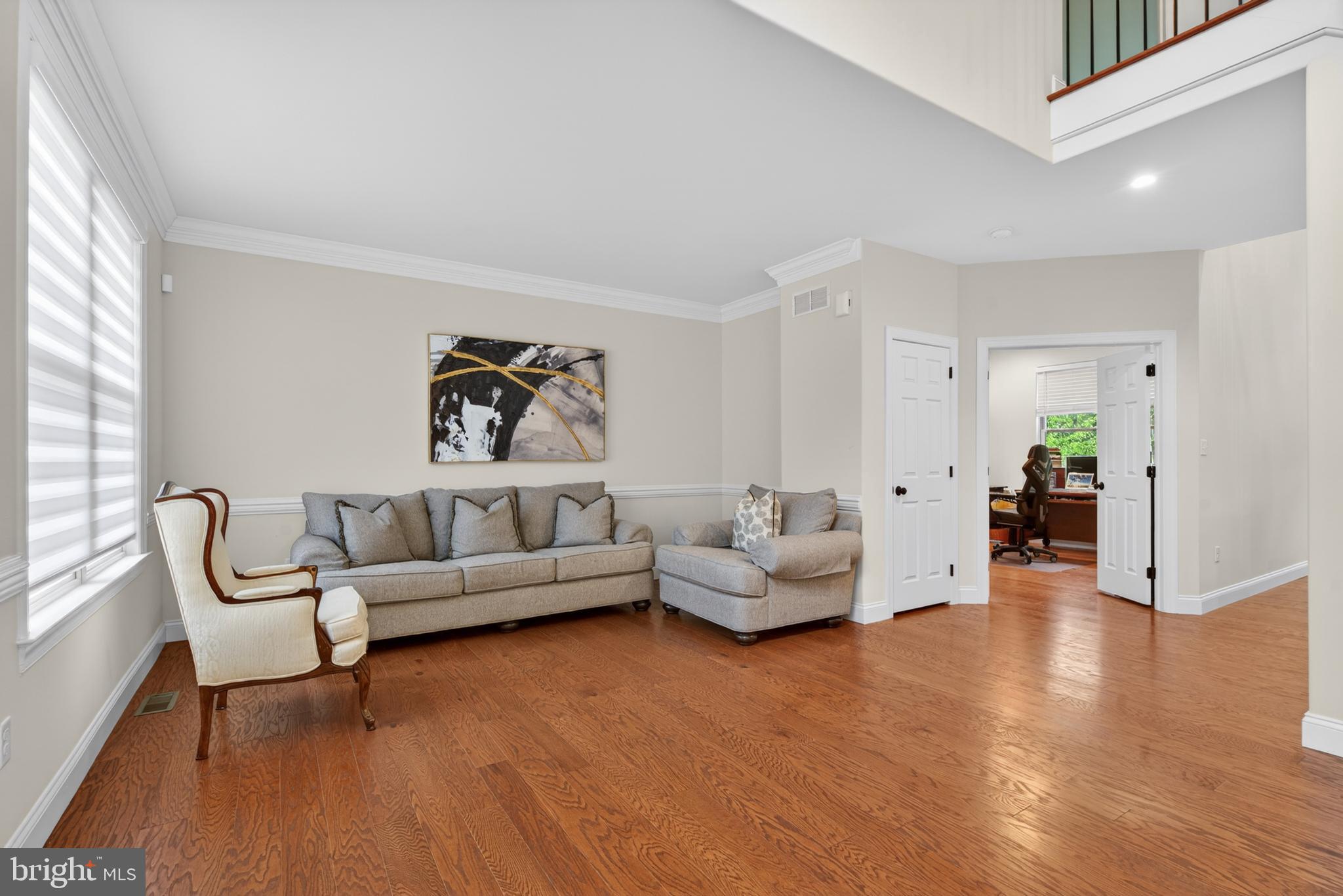 7 OVERFIELD LANE