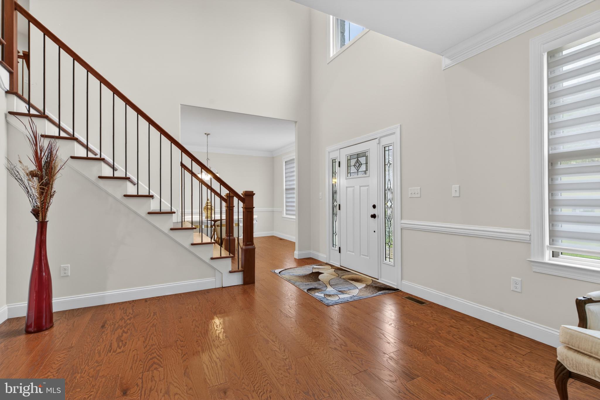 7 OVERFIELD LANE