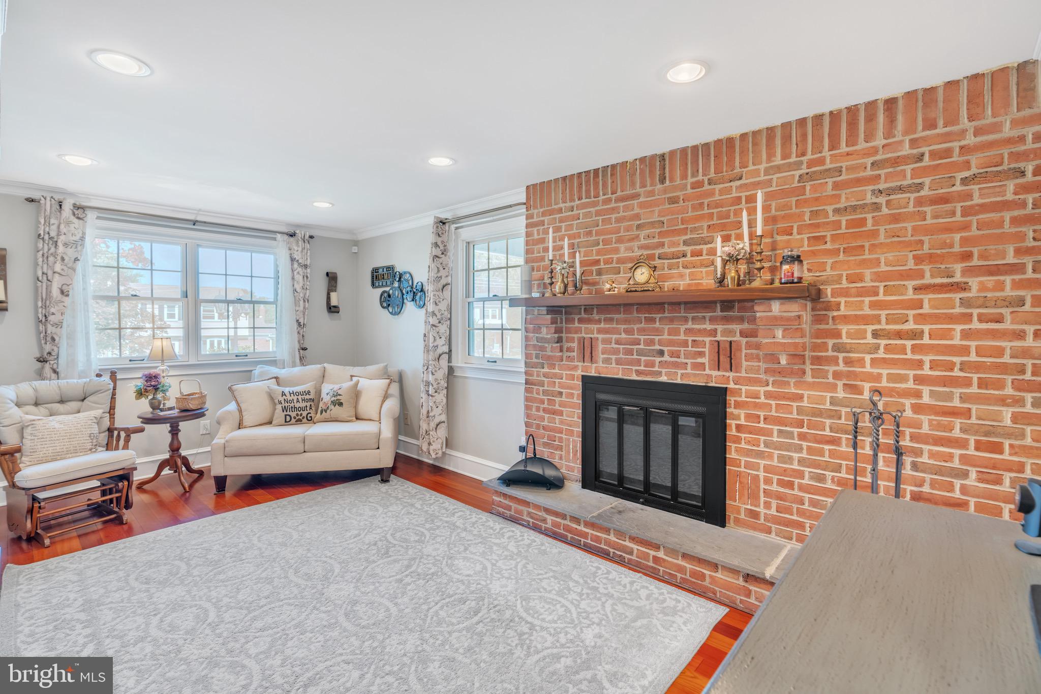 502 Park DRIVE