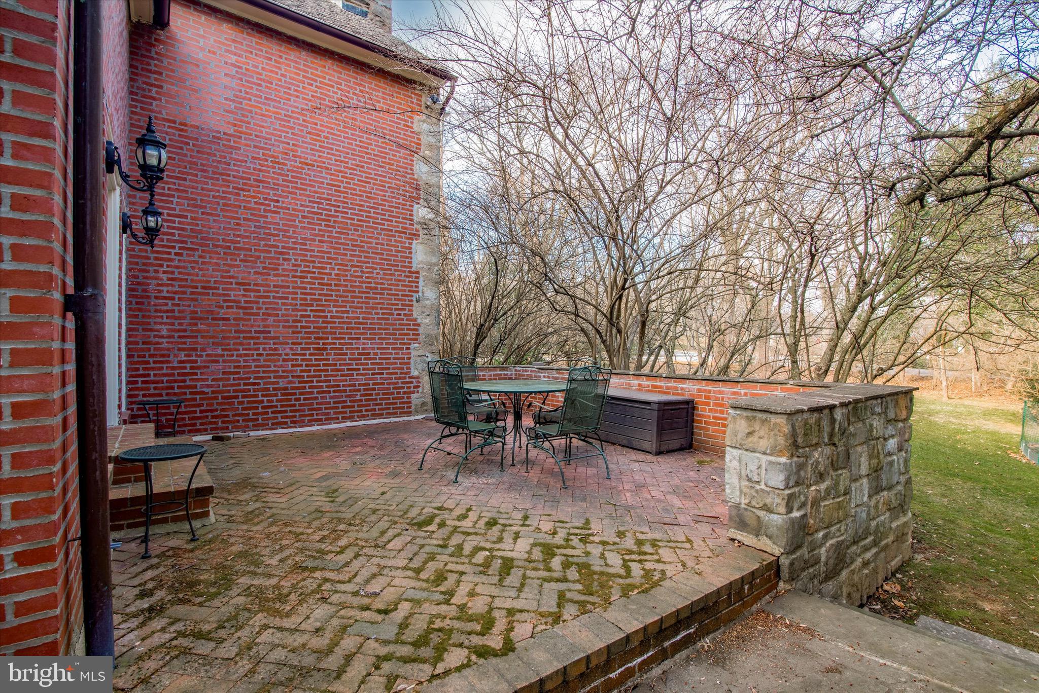 707 Hagys Ford Rd