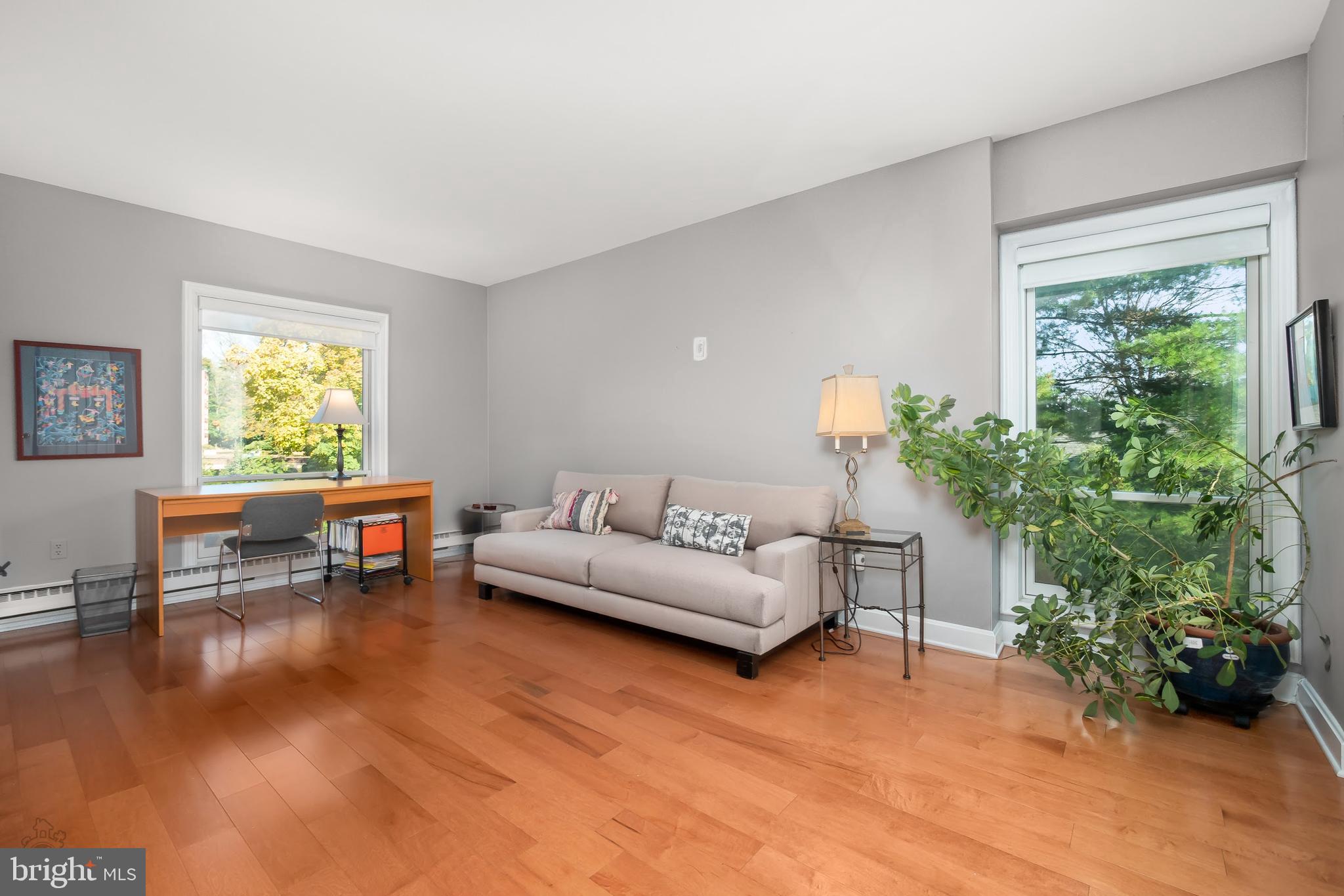 100 Grays Ln #207