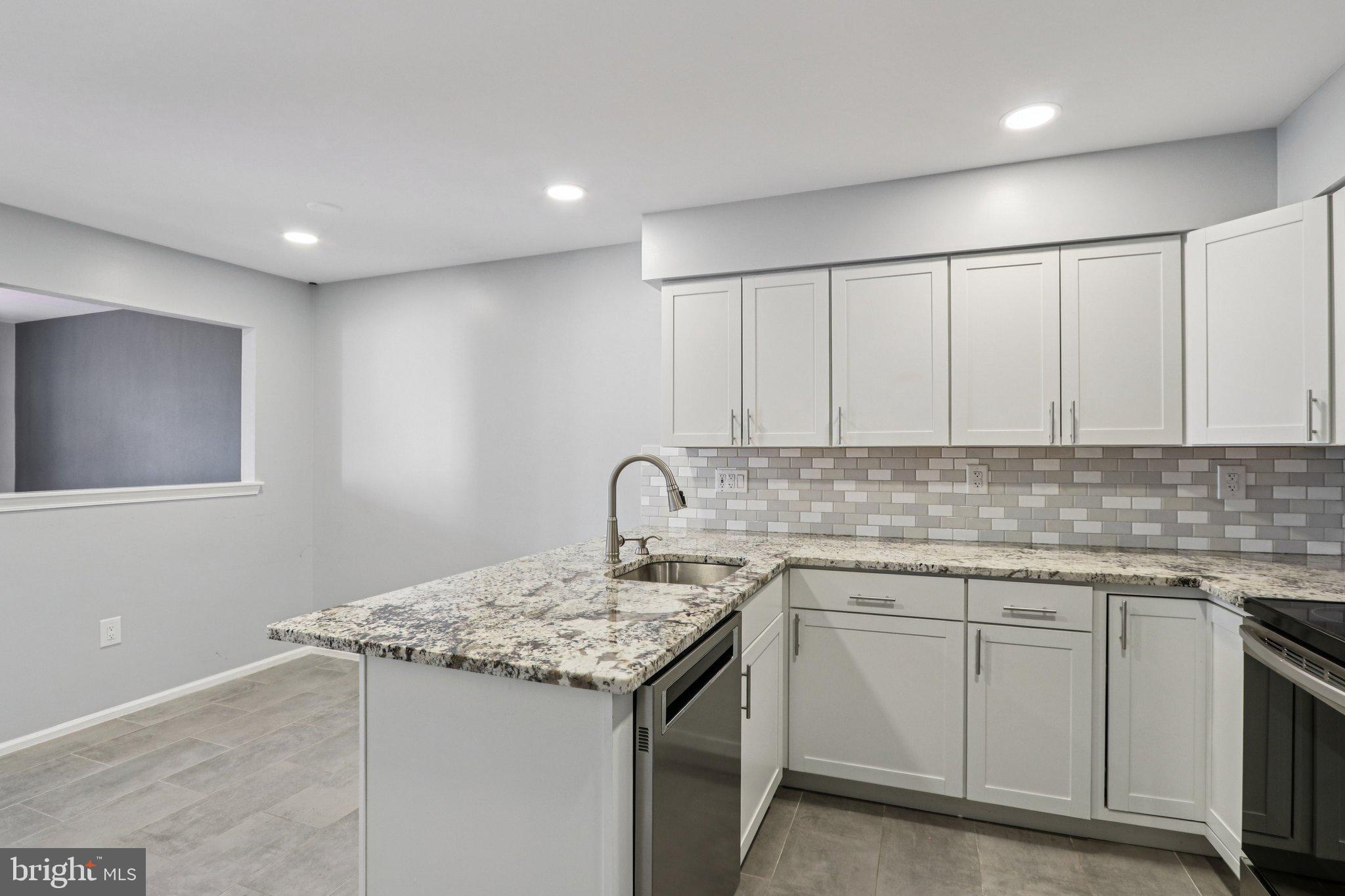 150 Jonathan Dr