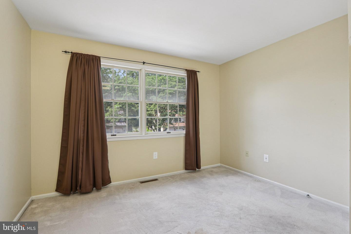 150 Jonathan Dr
