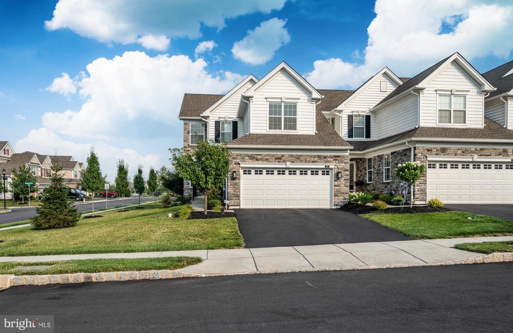 700 FRIENDSHIP HILL DRIVE