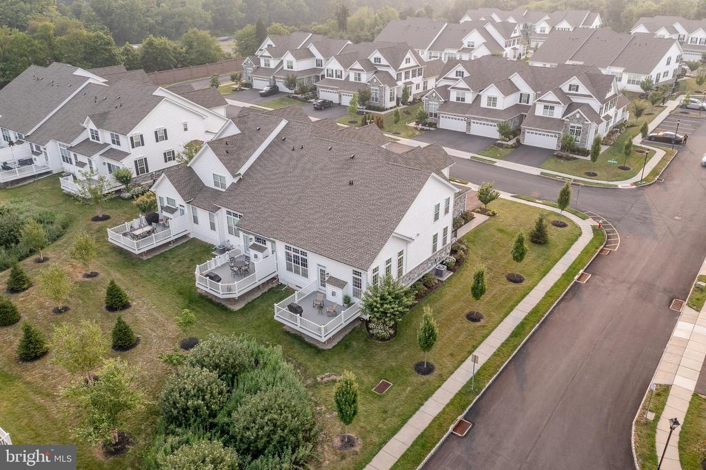 700 FRIENDSHIP HILL DRIVE