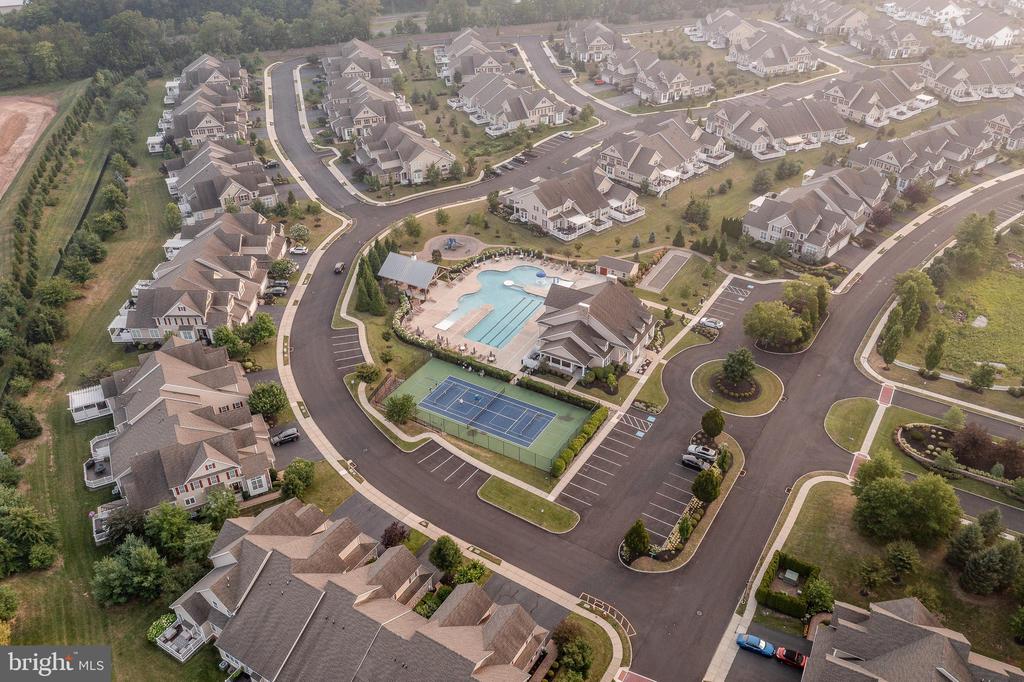 700 FRIENDSHIP HILL DRIVE