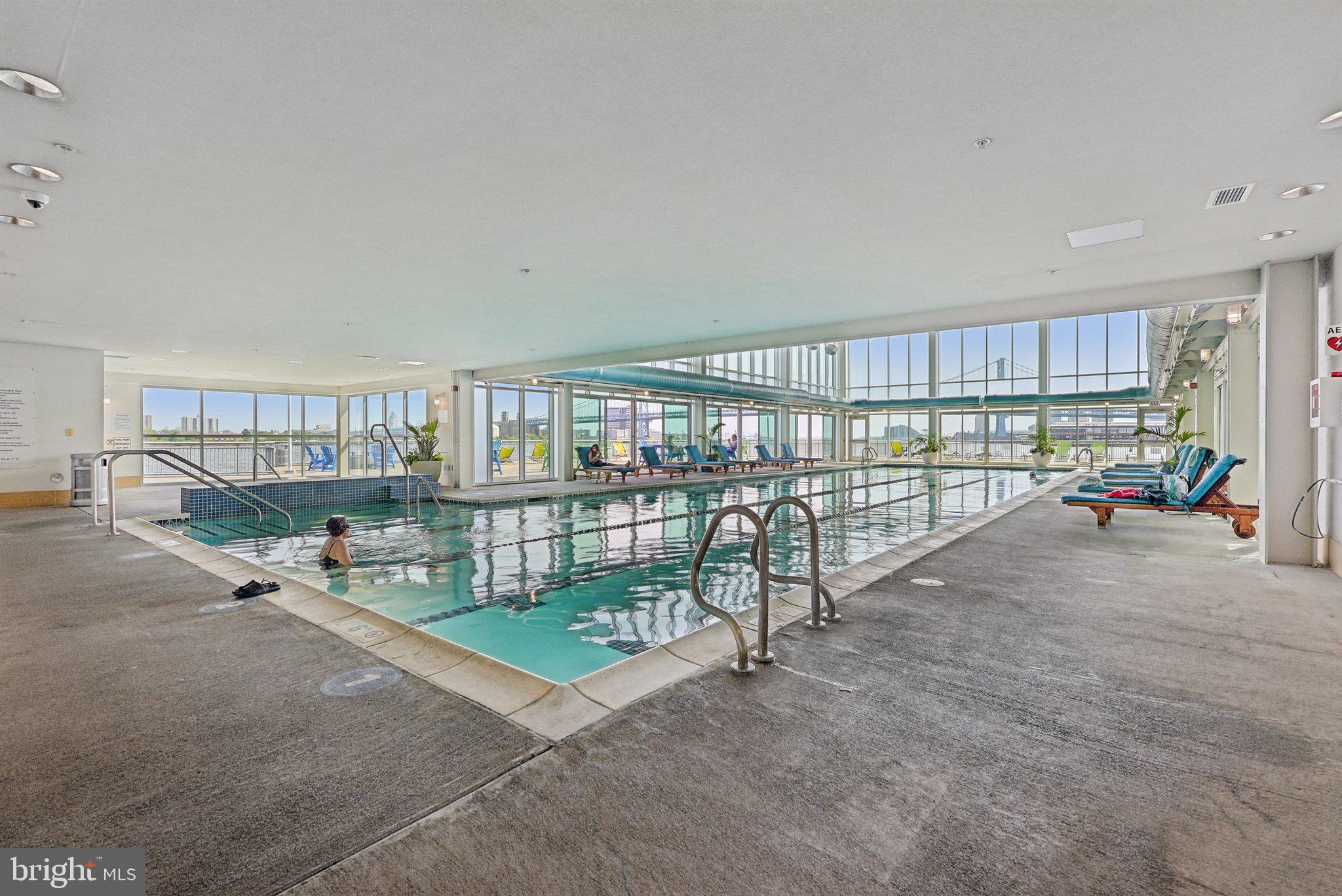 901 N PENN STREET P2305