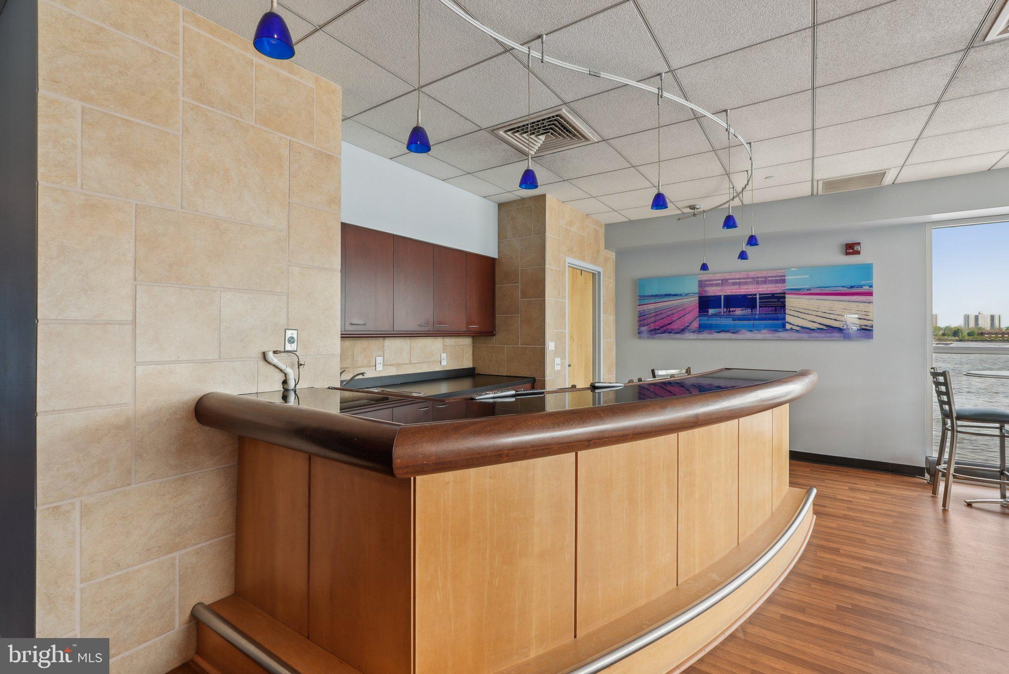 901 N PENN STREET P2305