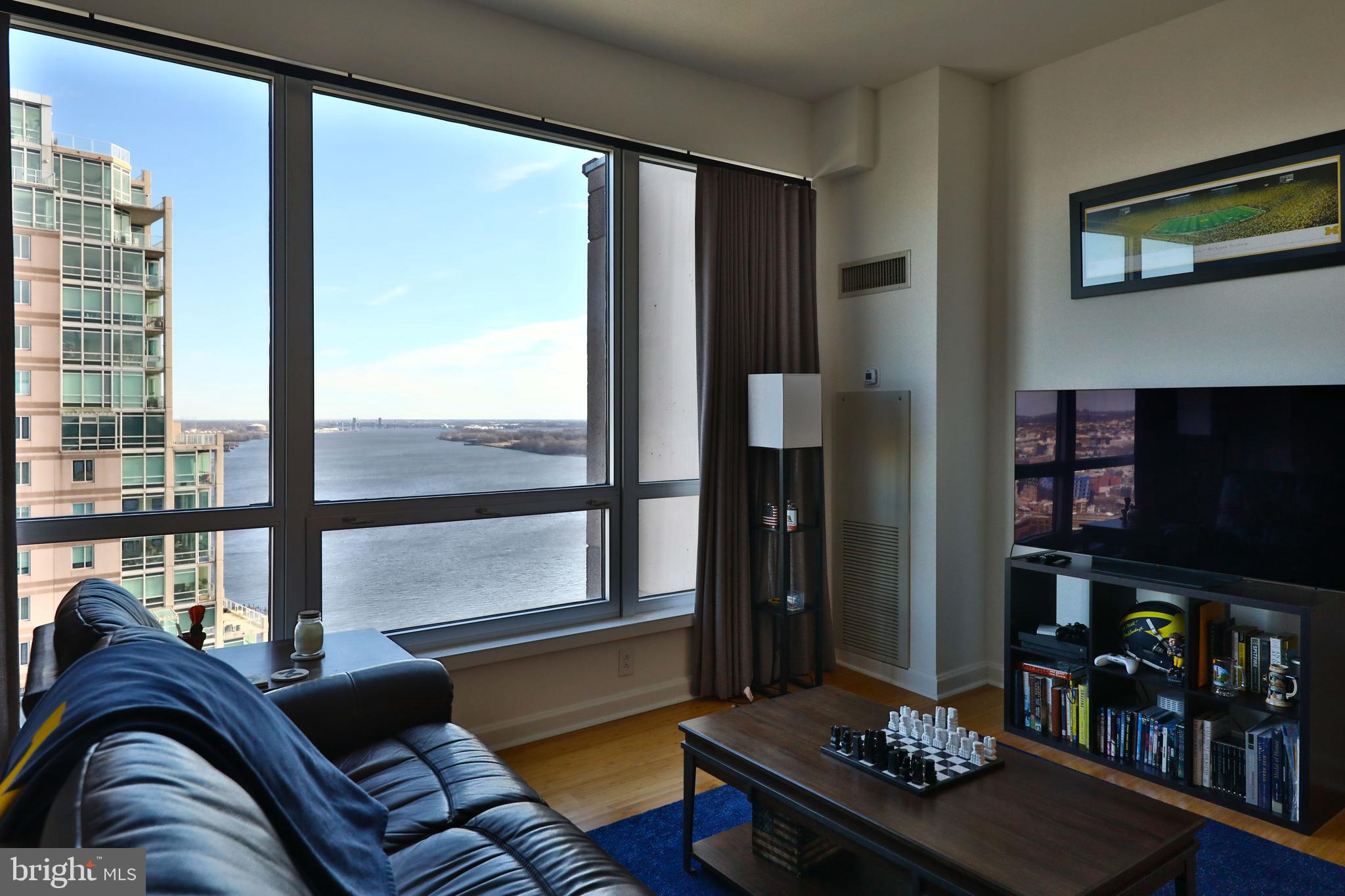 901 N PENN STREET P2305