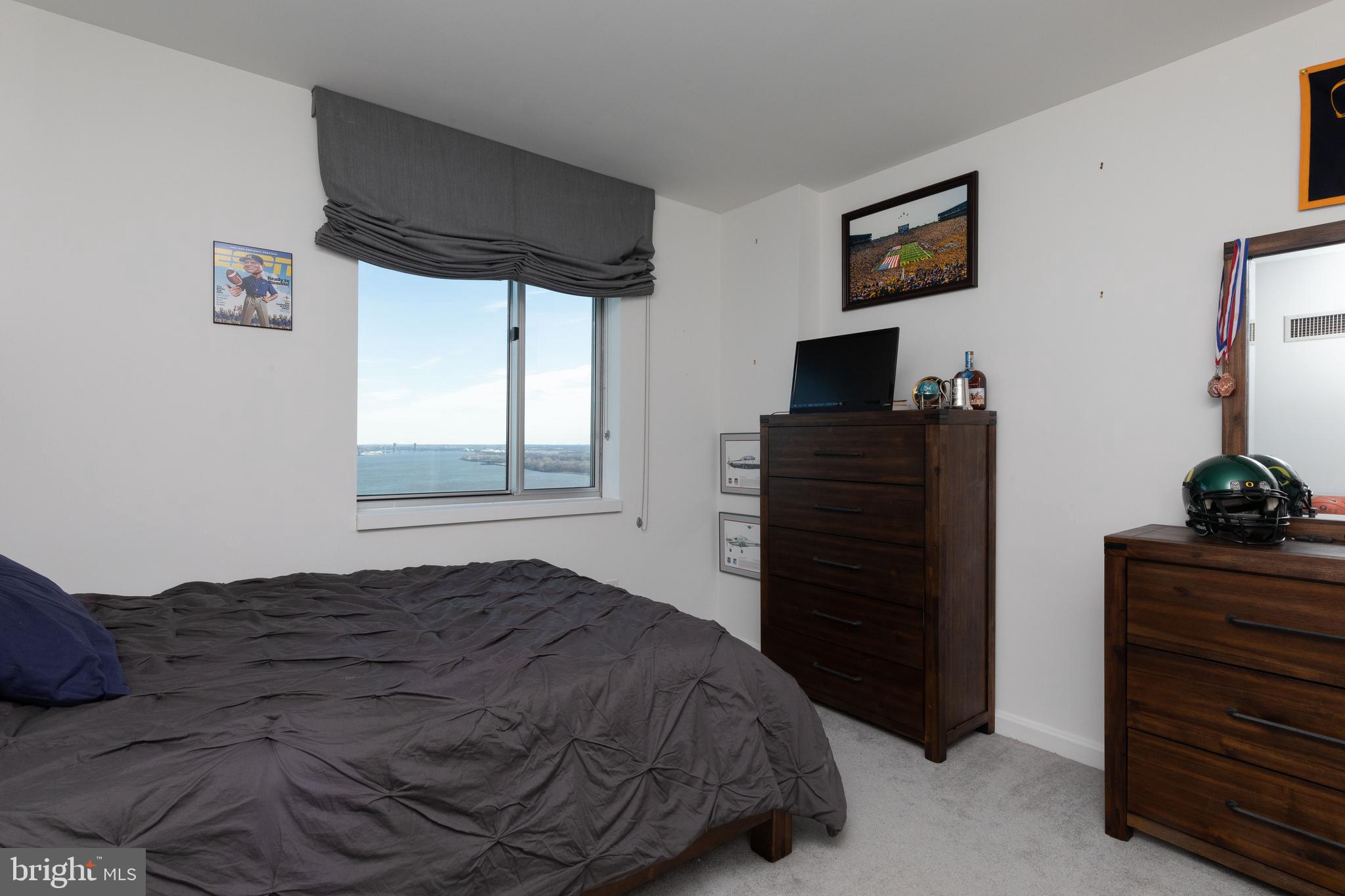 901 N PENN STREET P2305