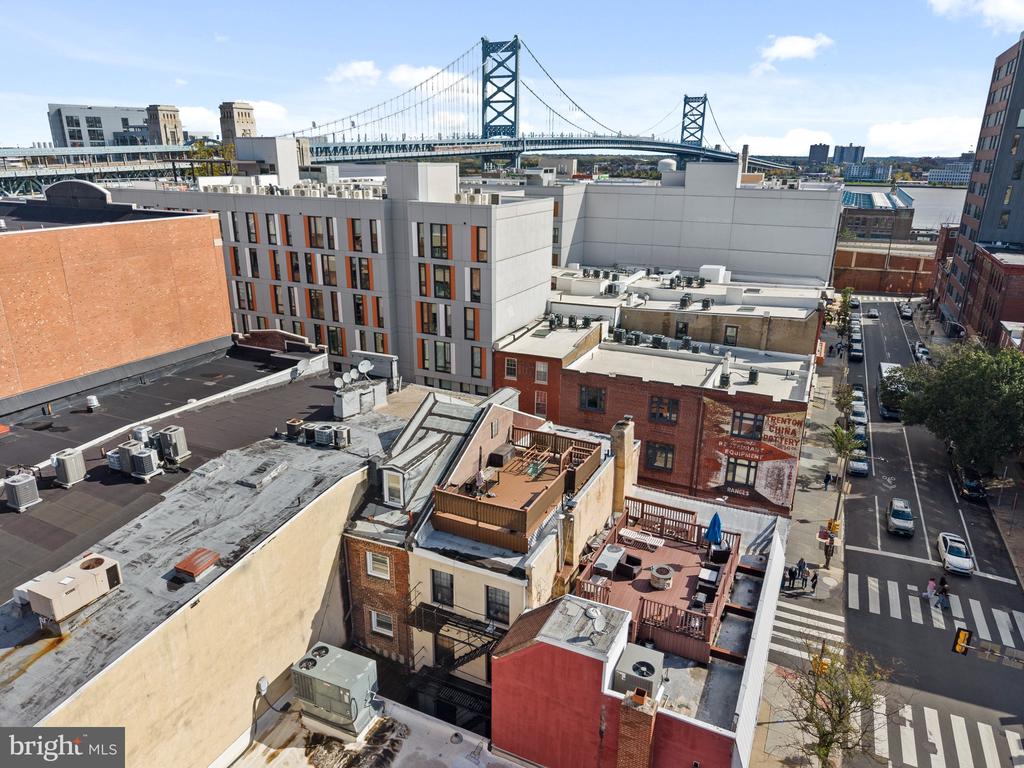 104 N 2ND STREET Unit: 204