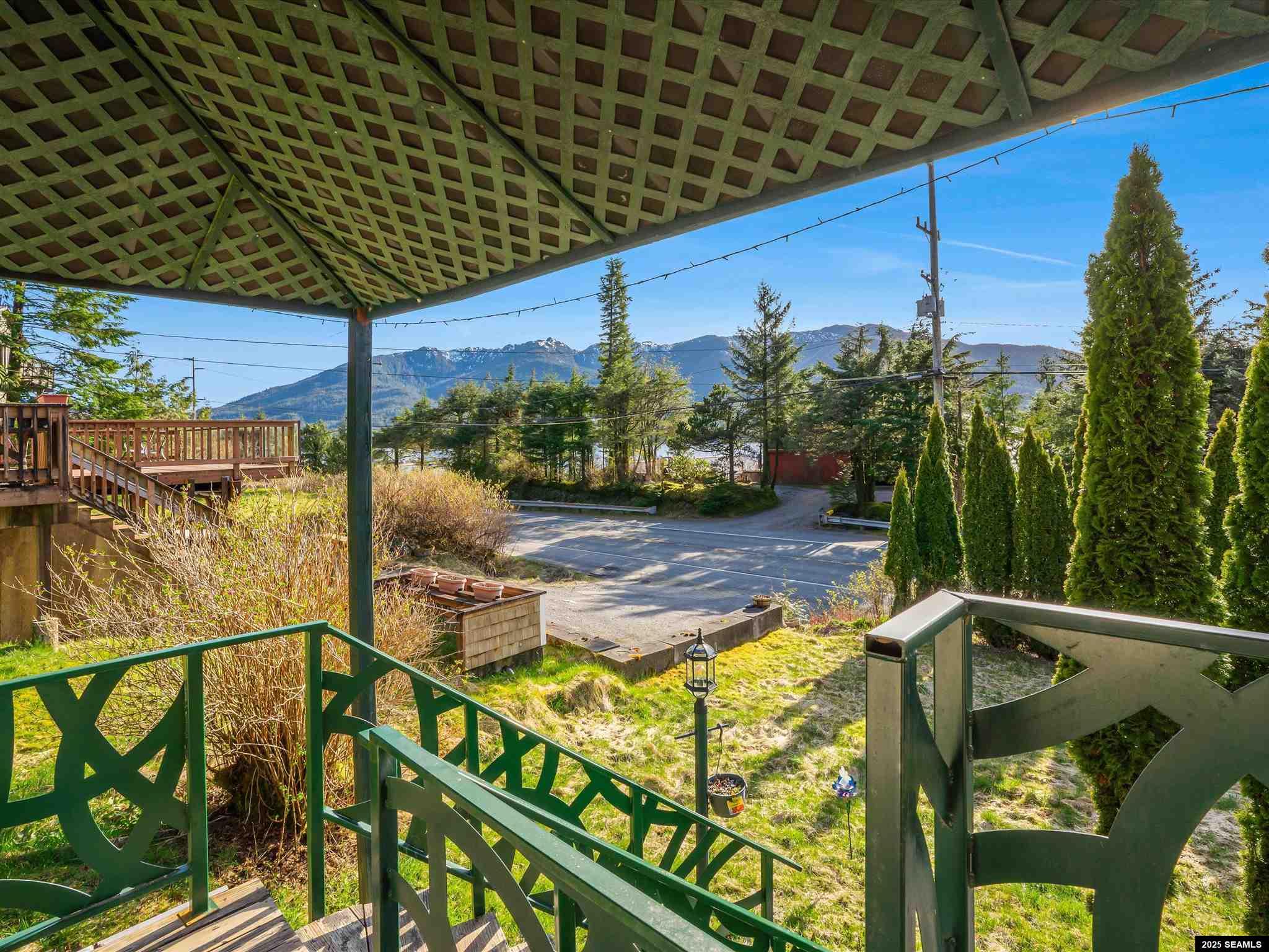 5526 Tongass Hwy.