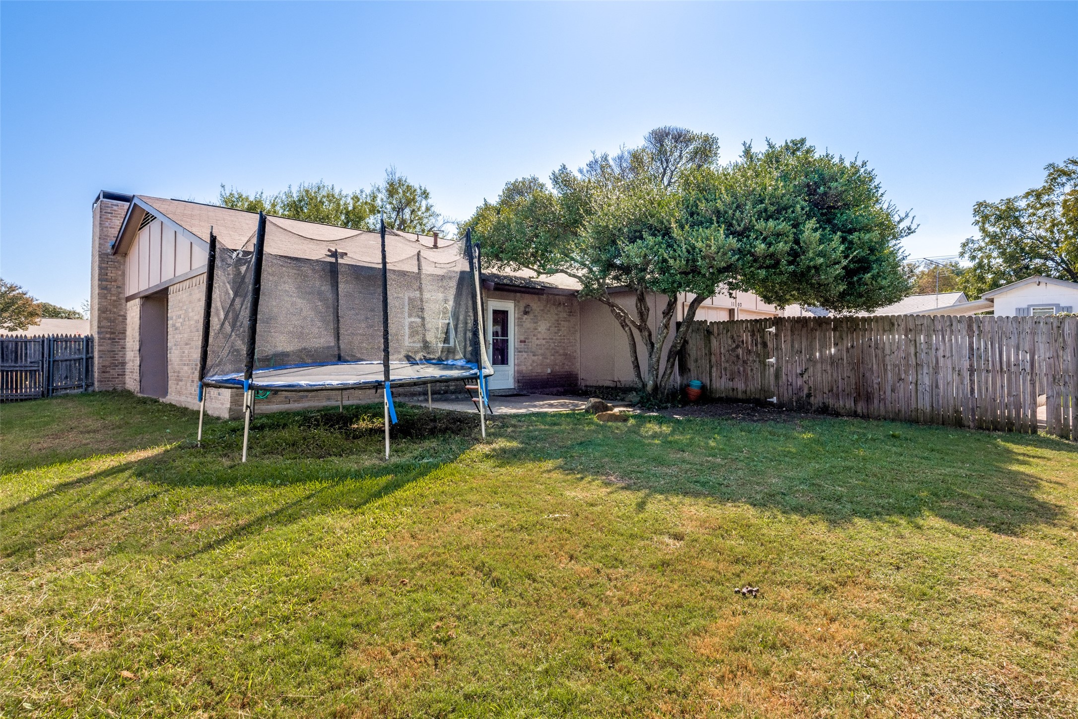 1103 Elk Grove