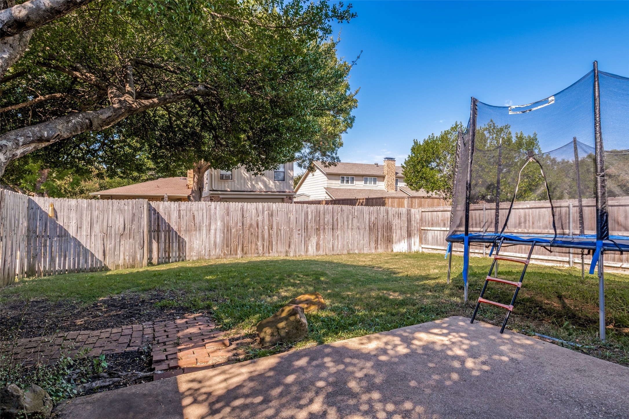 1103 Elk Grove