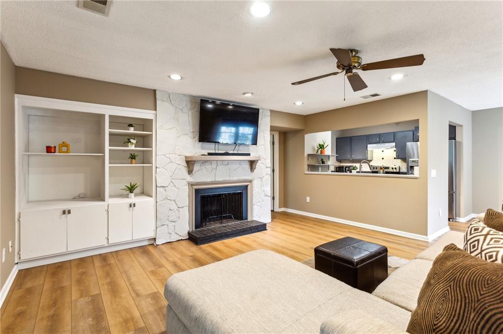 843 Sentinel Ridge SW