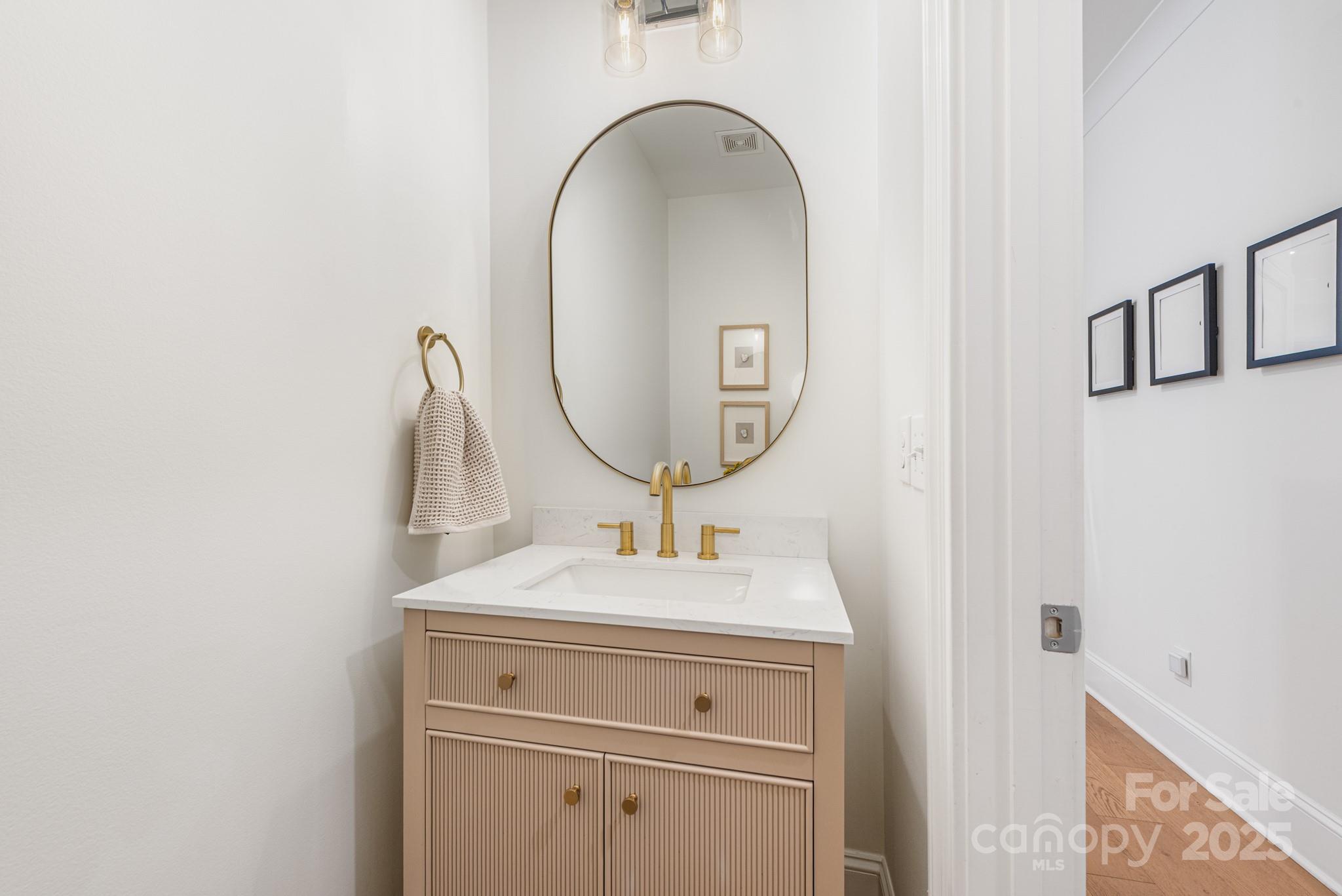 6931 Providence Lane W