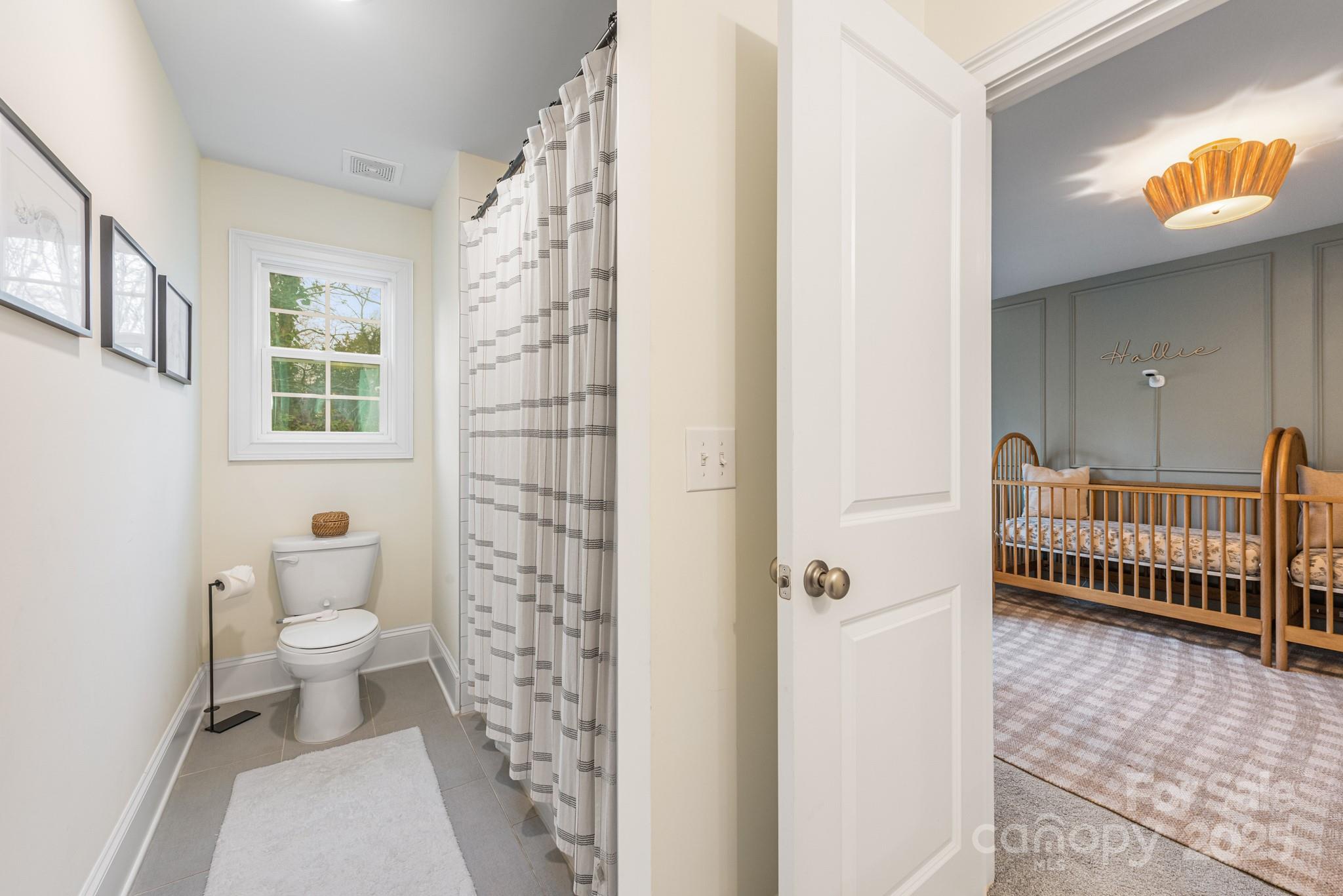 6931 Providence Lane W