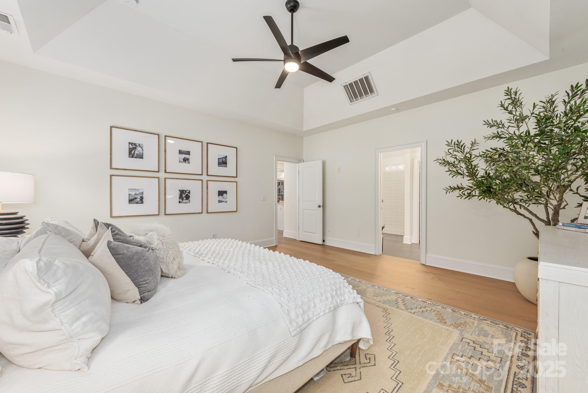 6931 Providence Lane W