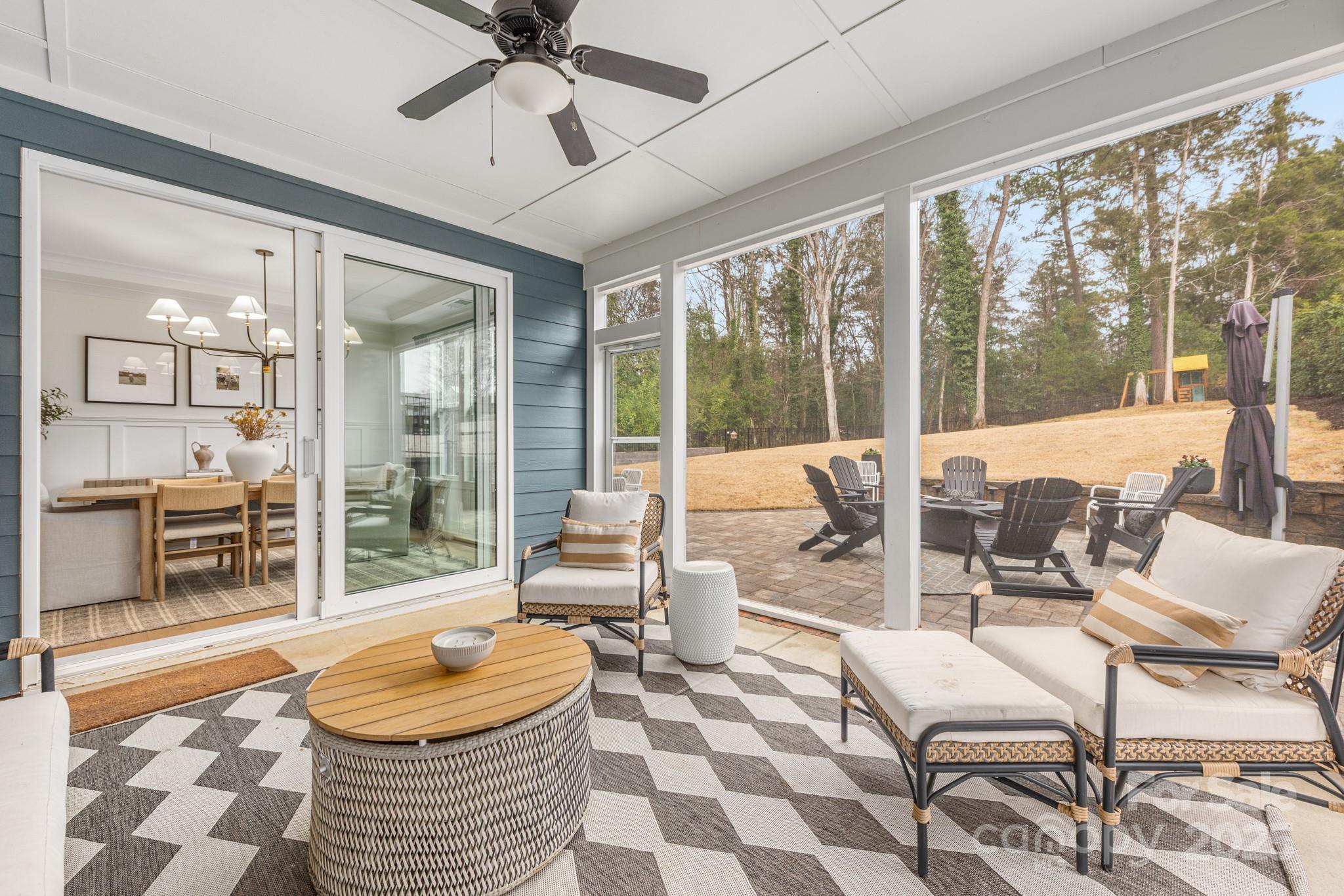 6931 Providence Lane W