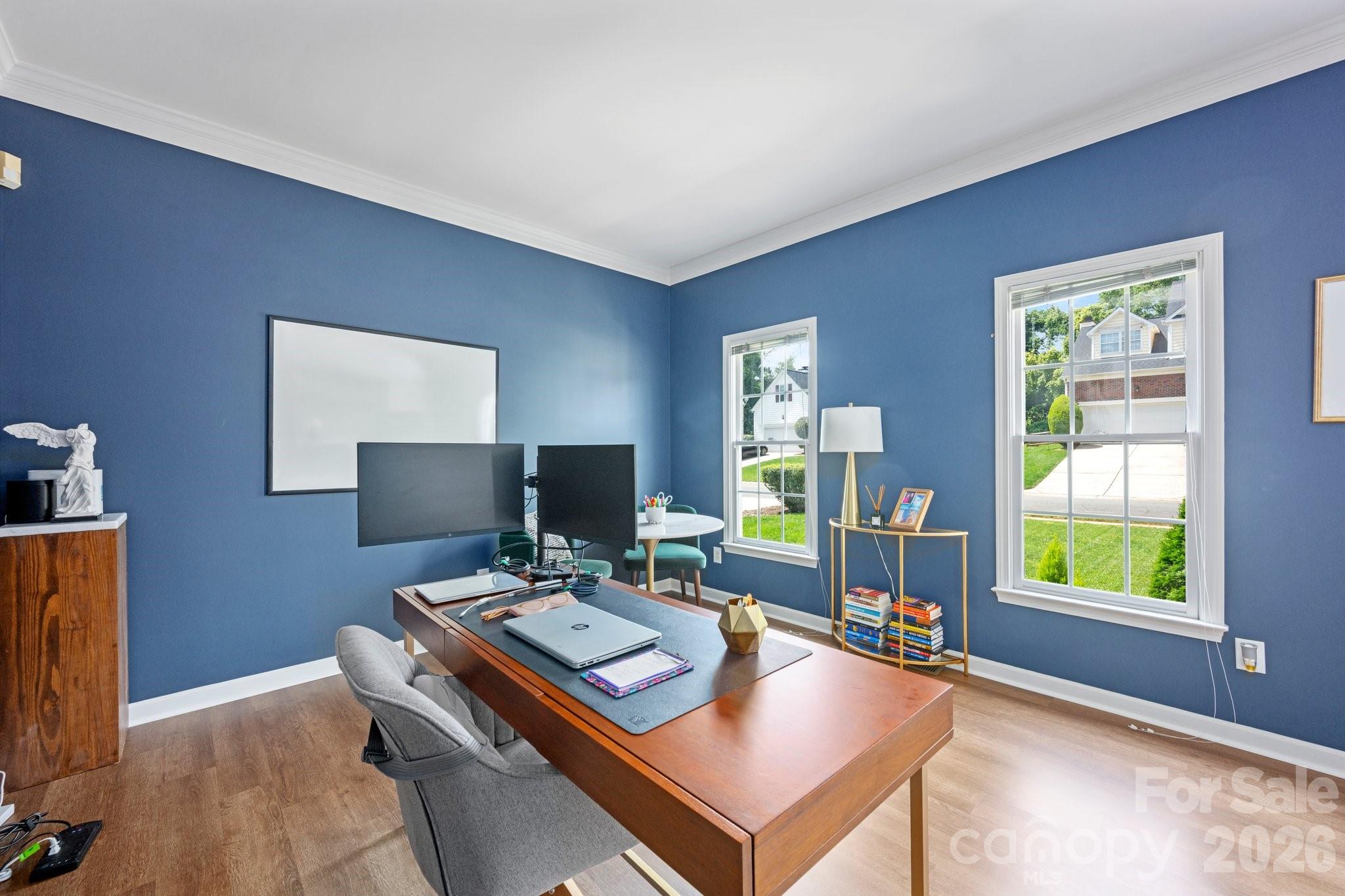 5005 Chestnut Knoll Lane