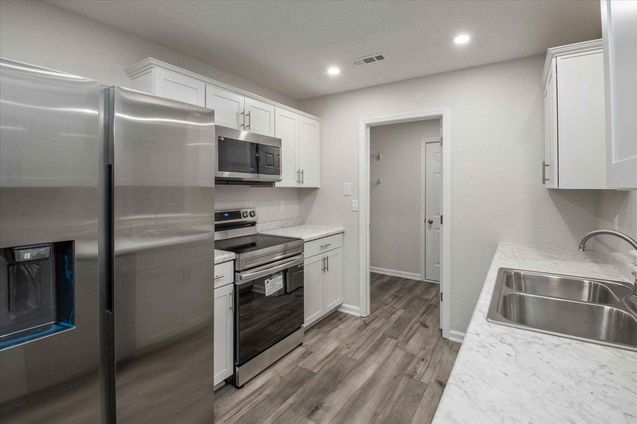 7011 Moon Court