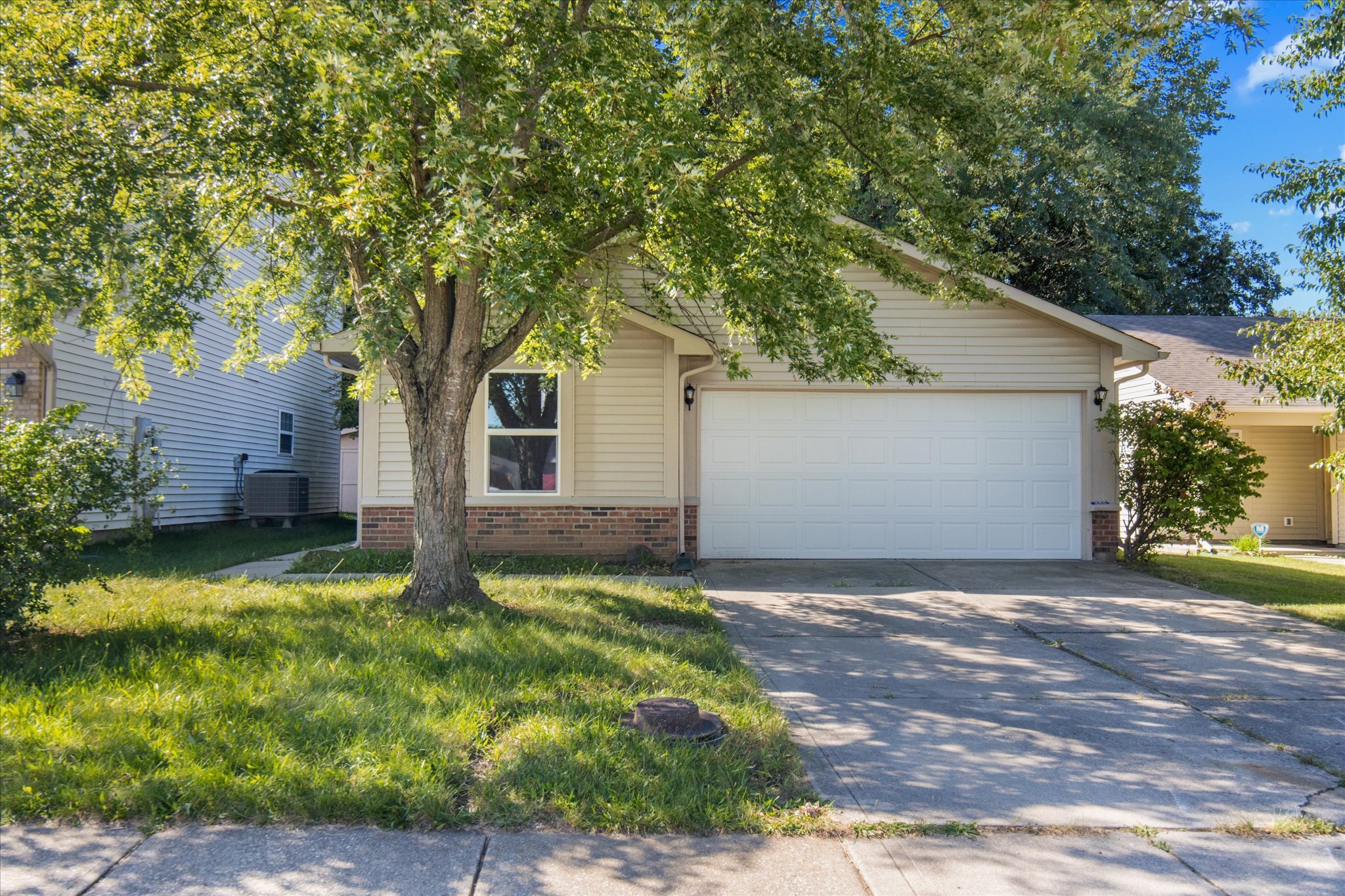 7011 Moon Court