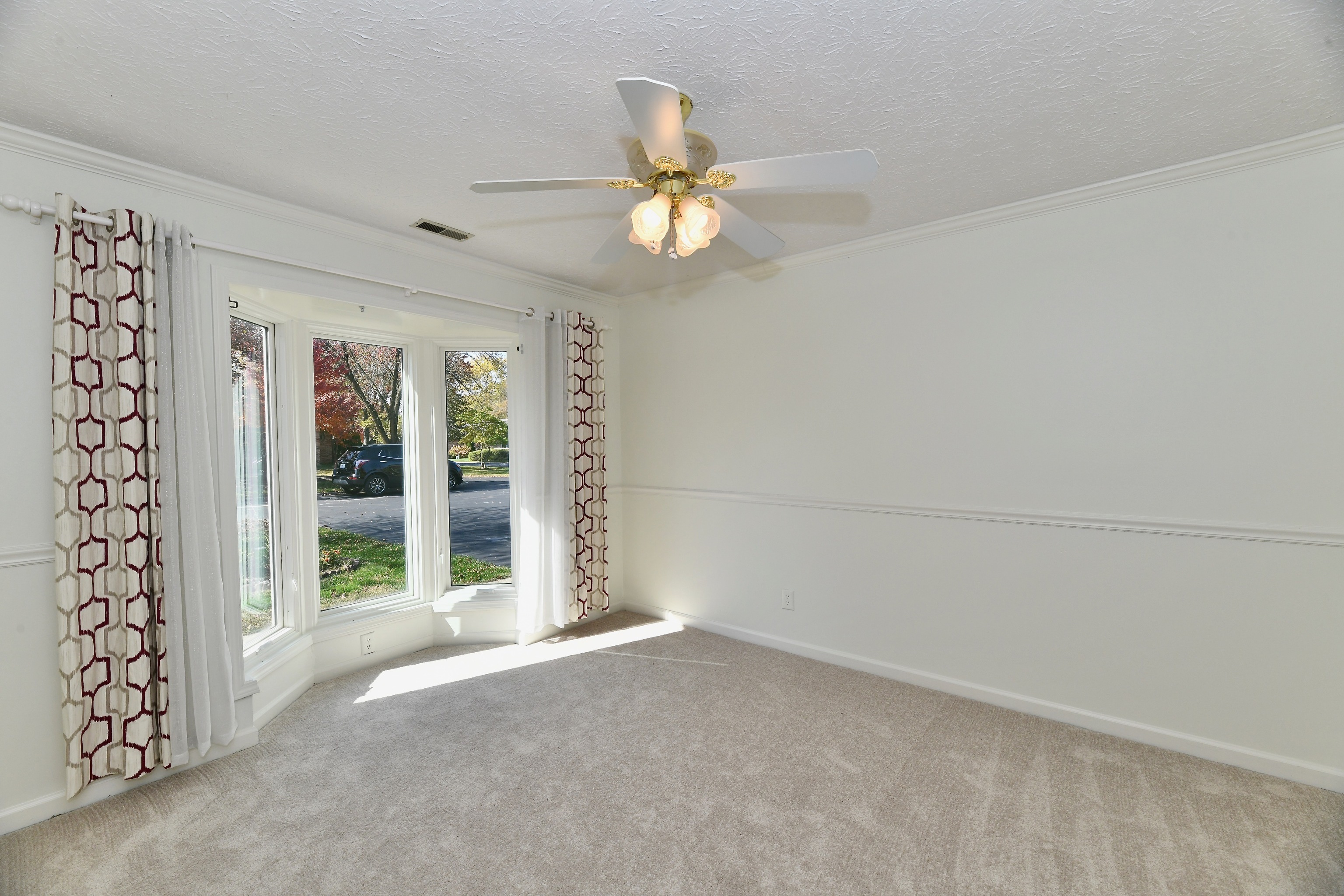 9506 Cadbury Circle