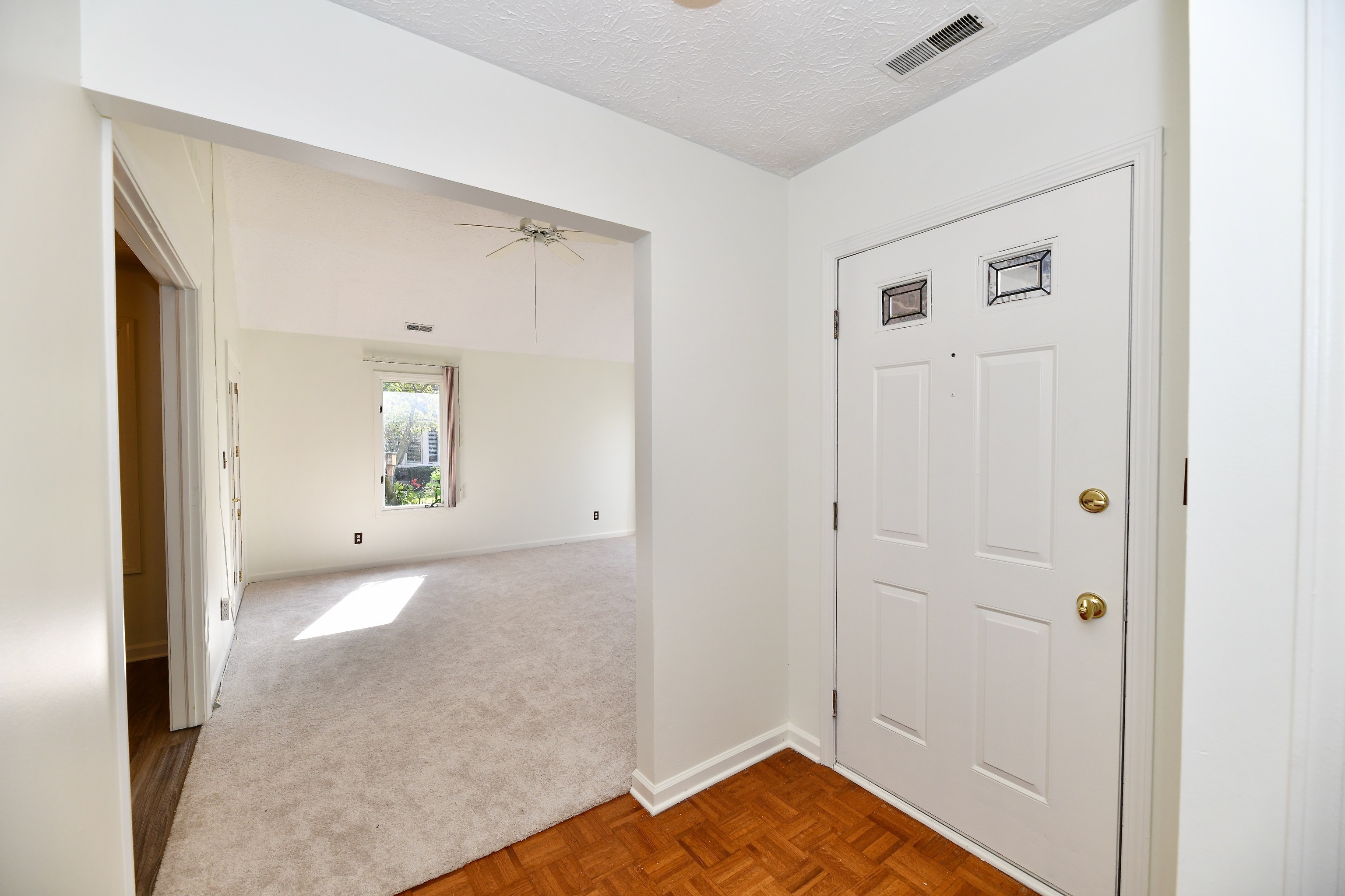 9506 Cadbury Circle