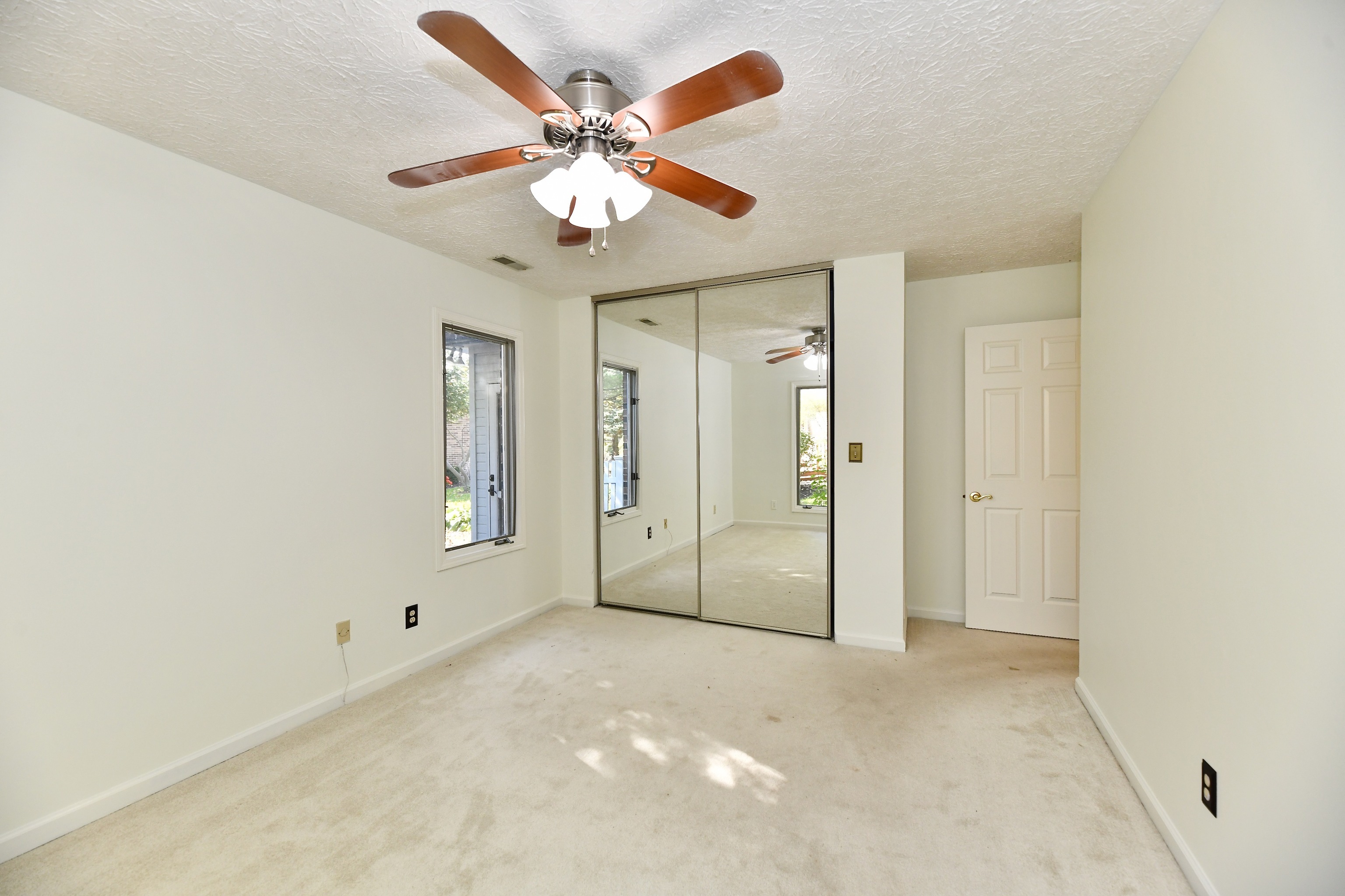 9506 Cadbury Circle