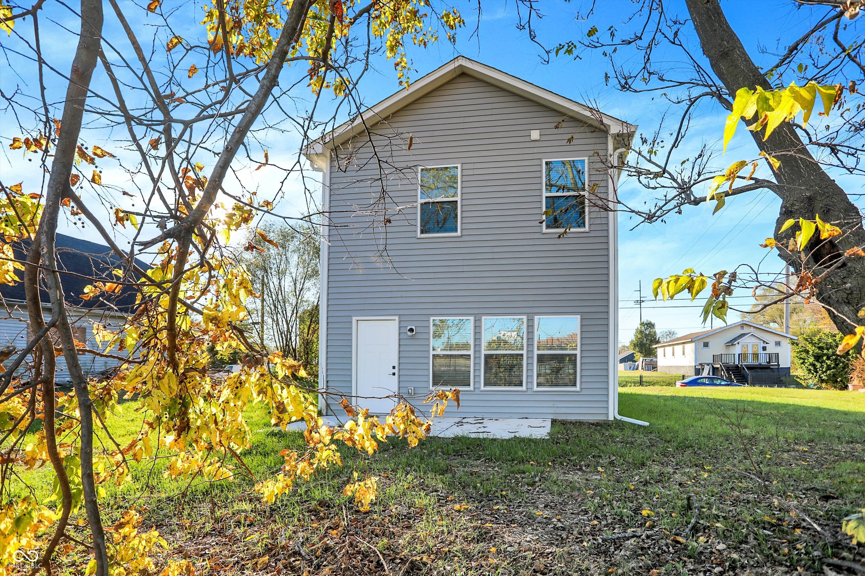 757 N Elder Avenue