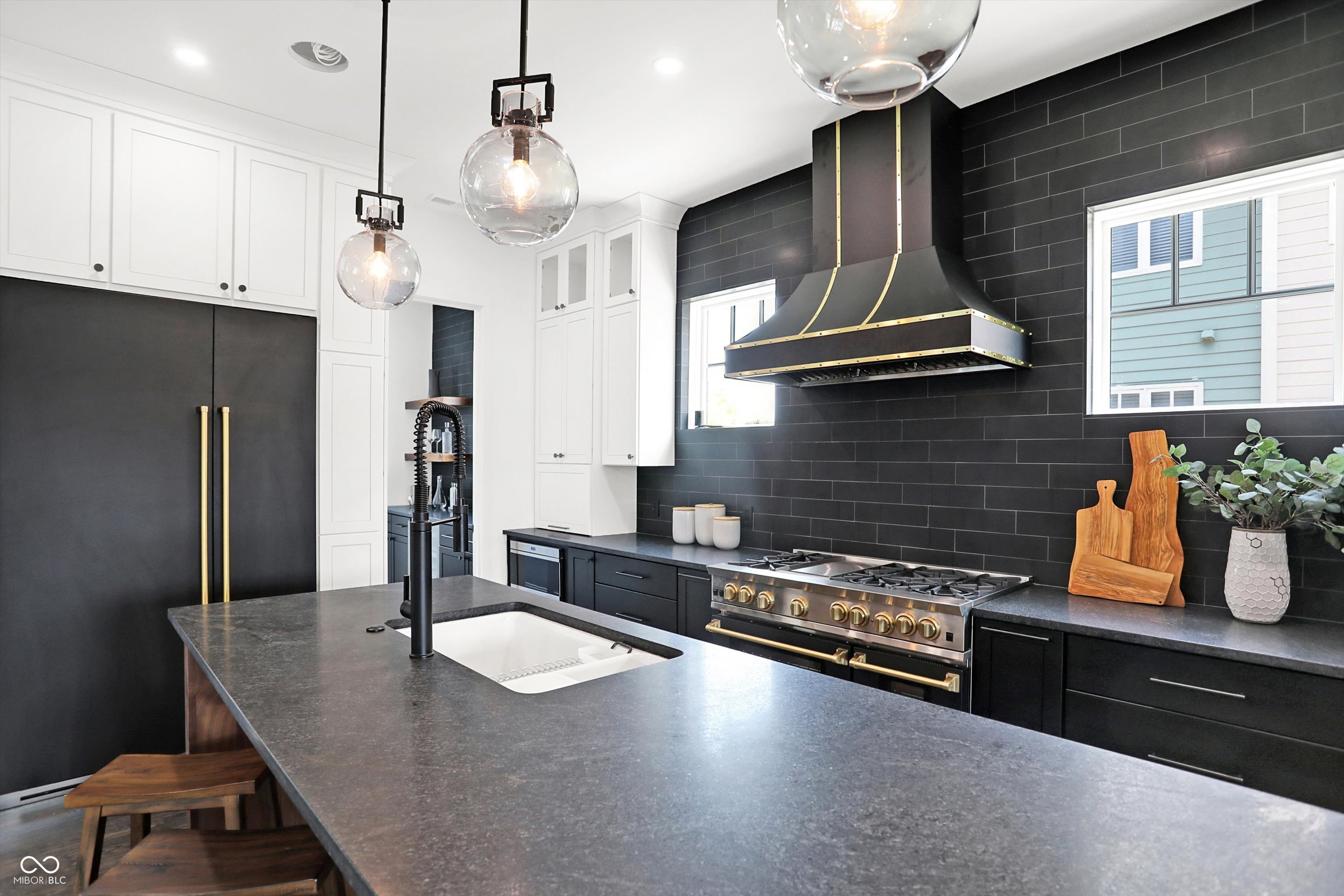 725 N Cleveland Street Unit: C