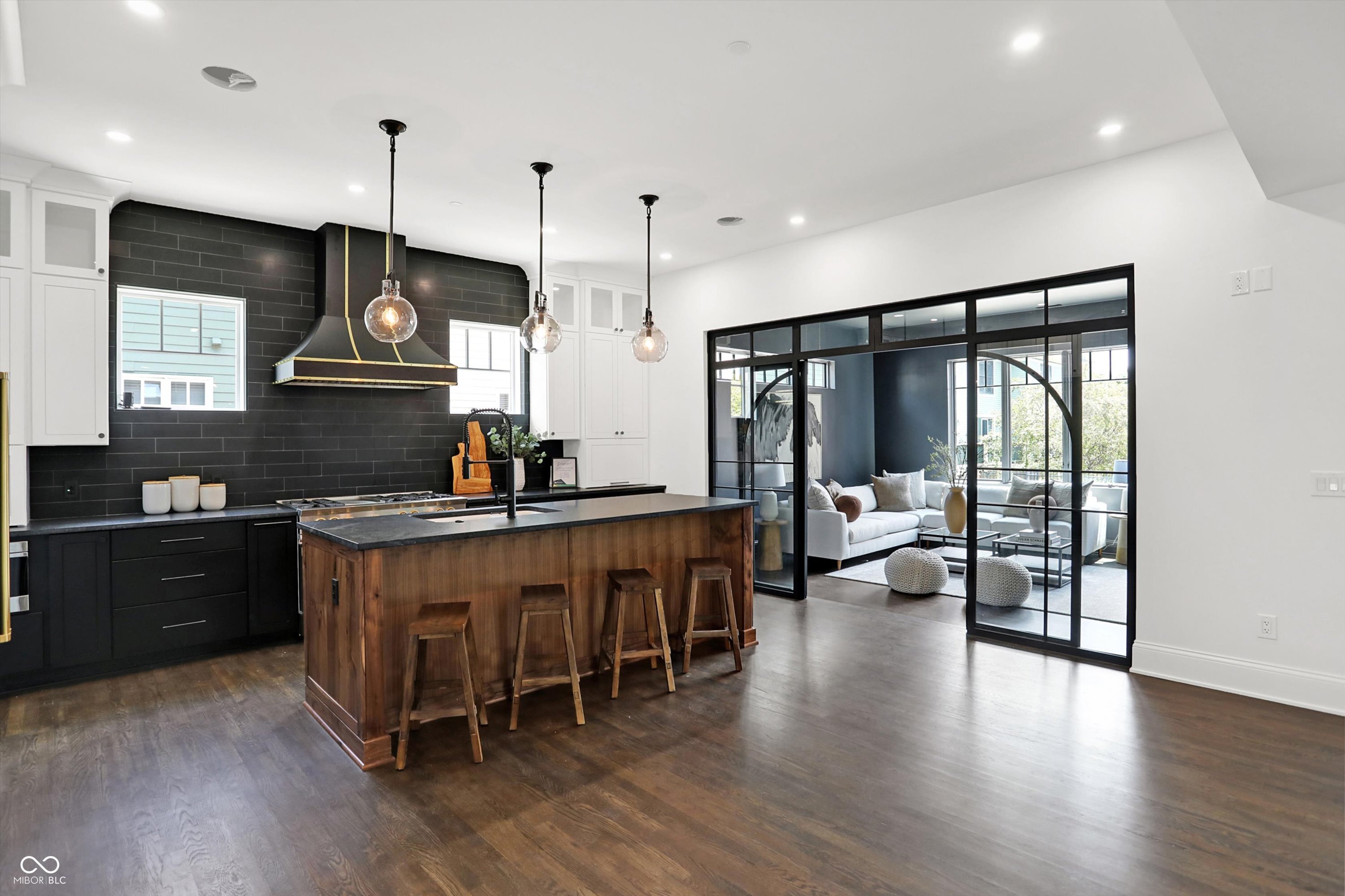 725 N Cleveland Street Unit: C