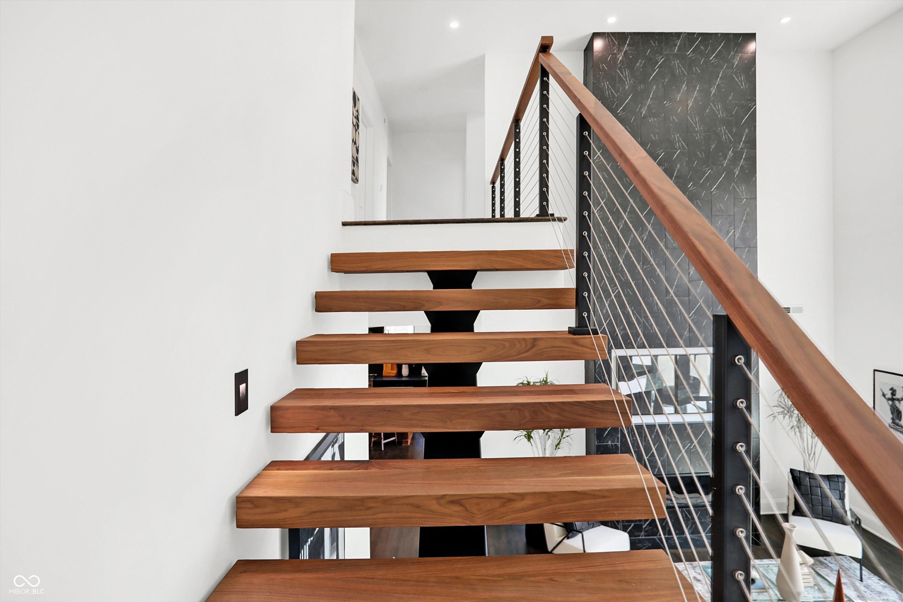 725 N Cleveland Street Unit: C
