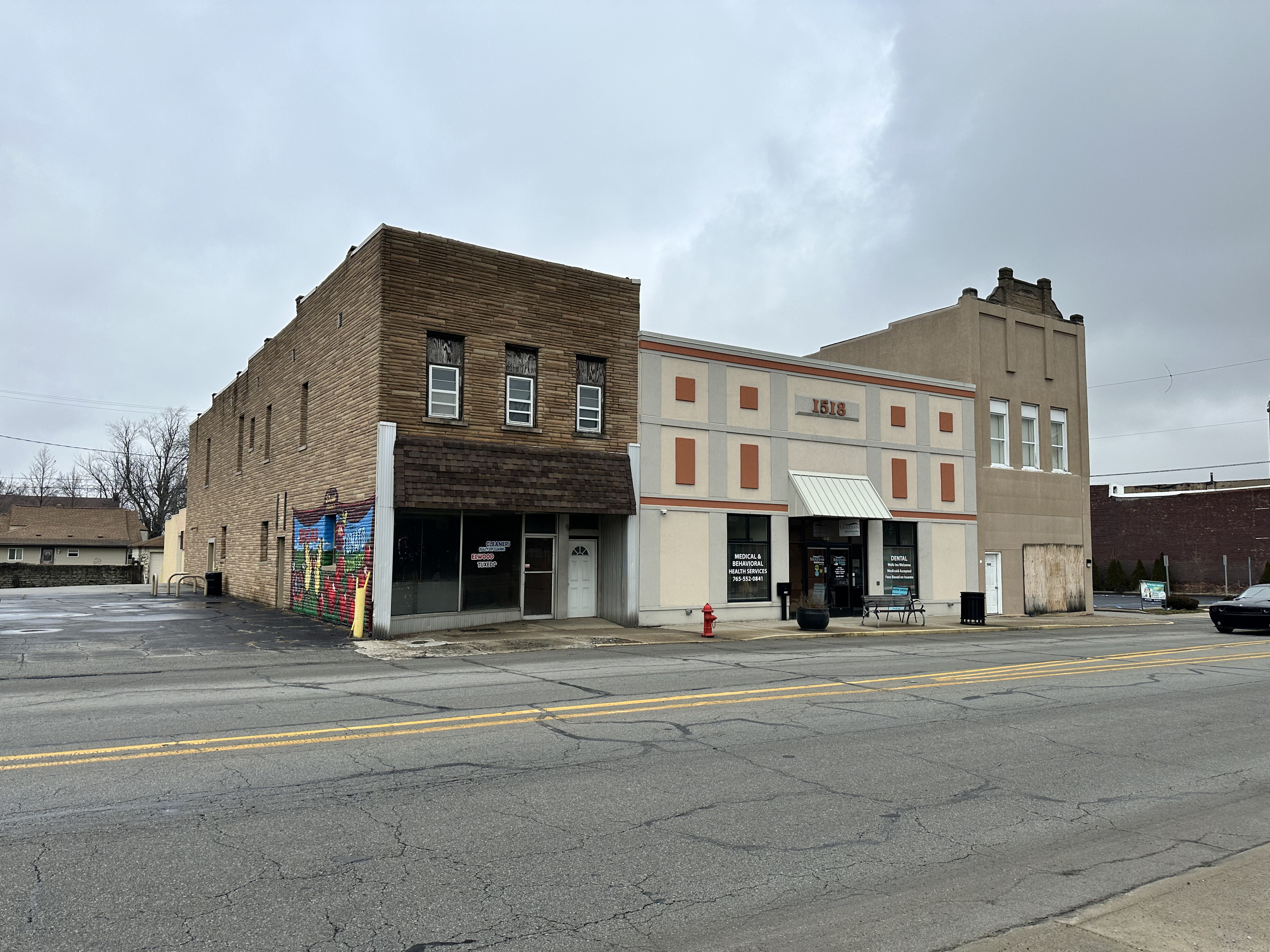 1516 Main Street