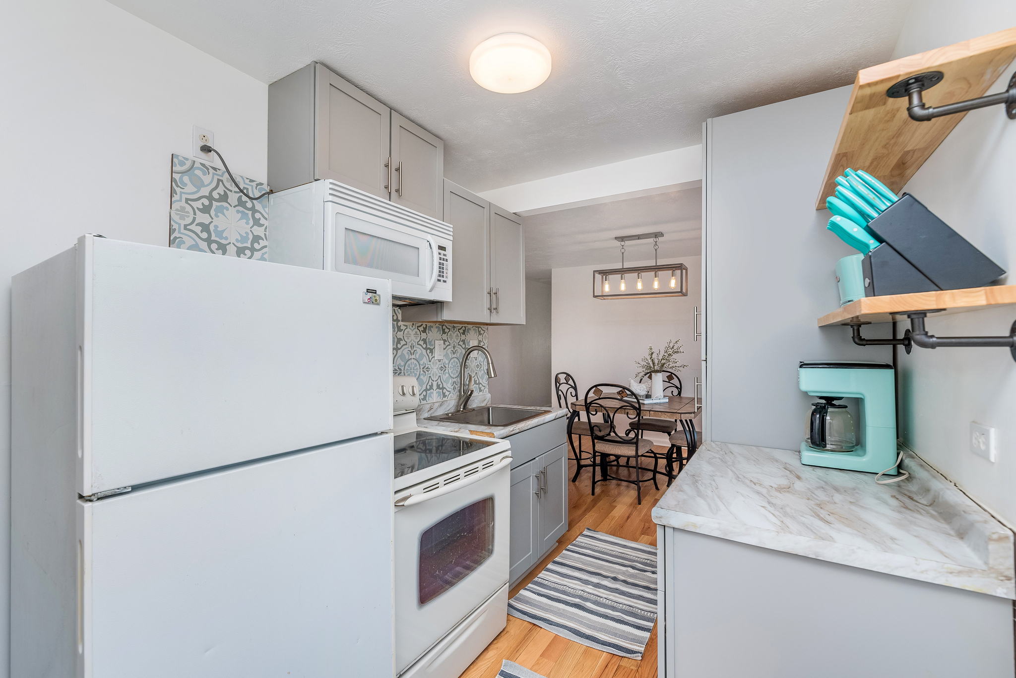 235 - 237 Leeds Avenue