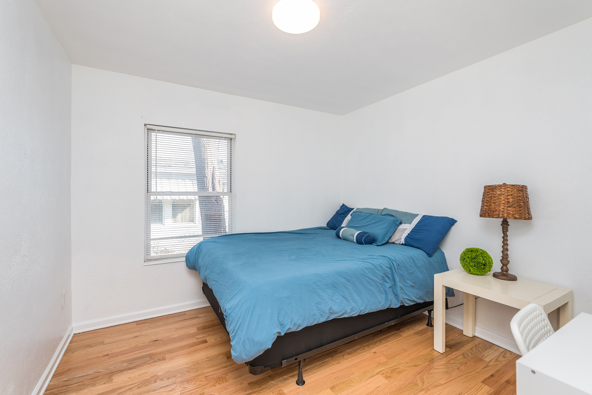 235 - 237 Leeds Avenue
