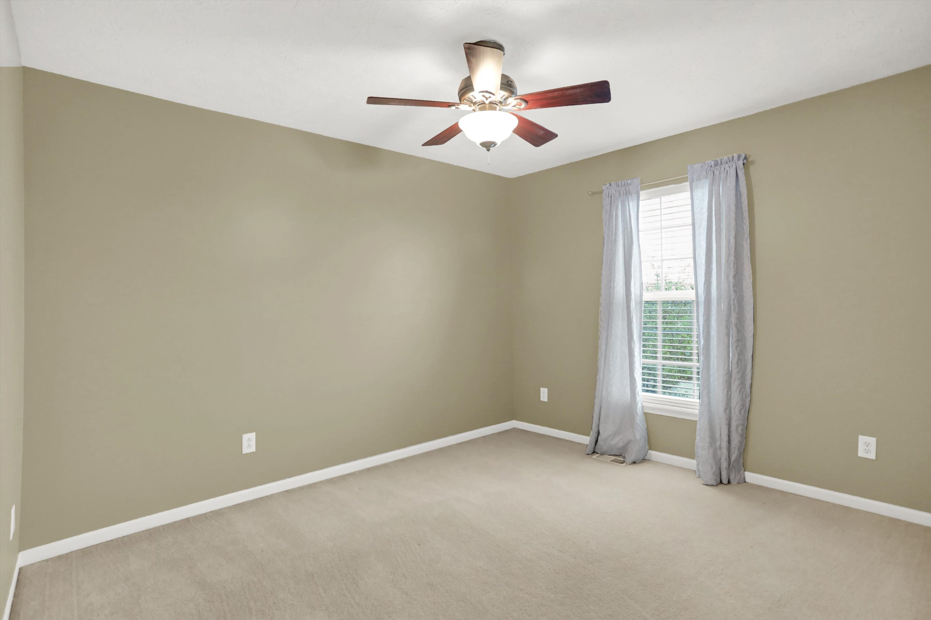 6848 Chorleywood Circle