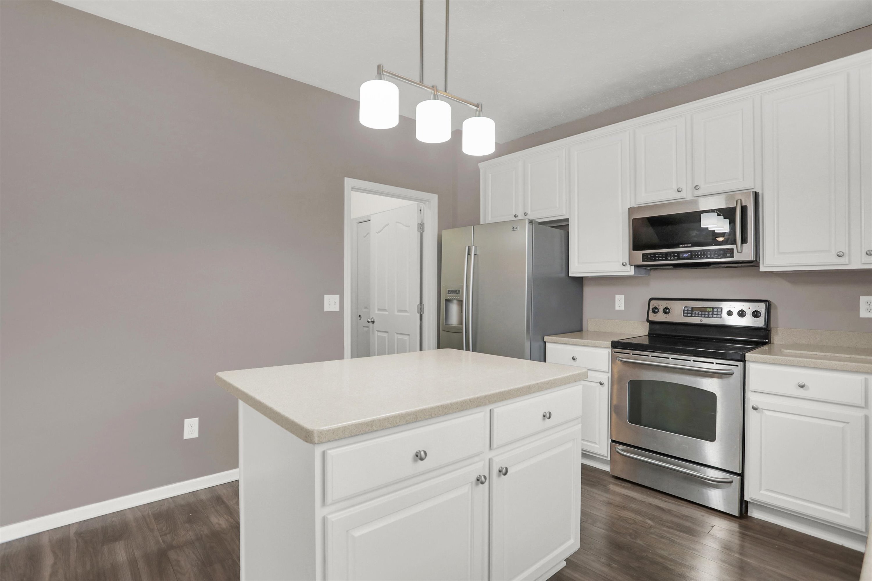 6848 Chorleywood Circle
