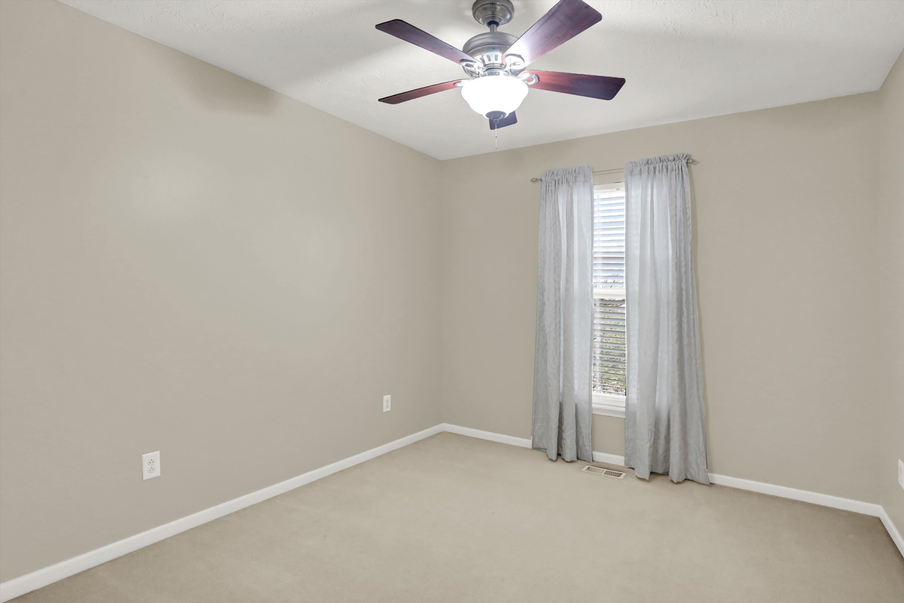 6848 Chorleywood Circle