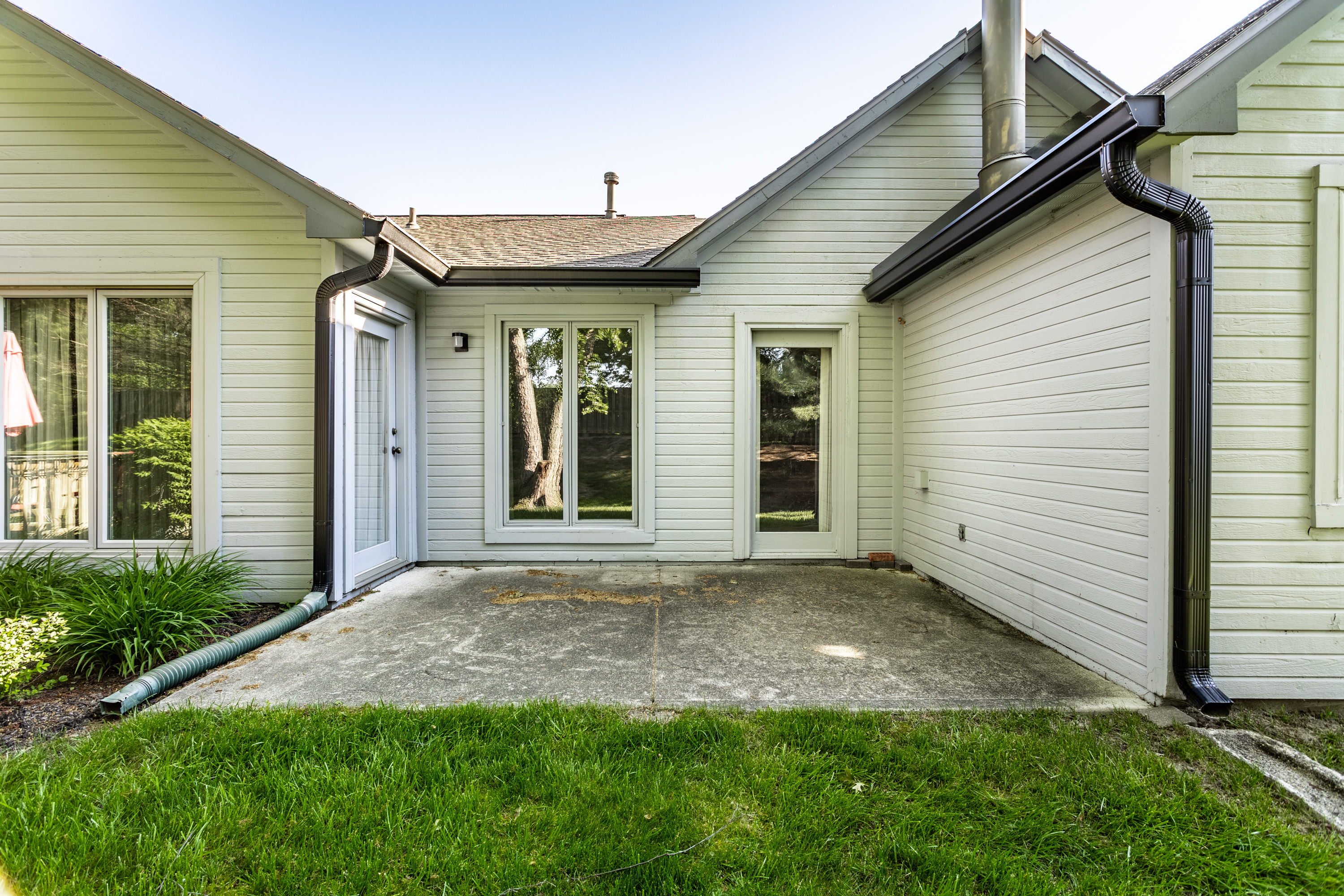 1725 Cloister Drive