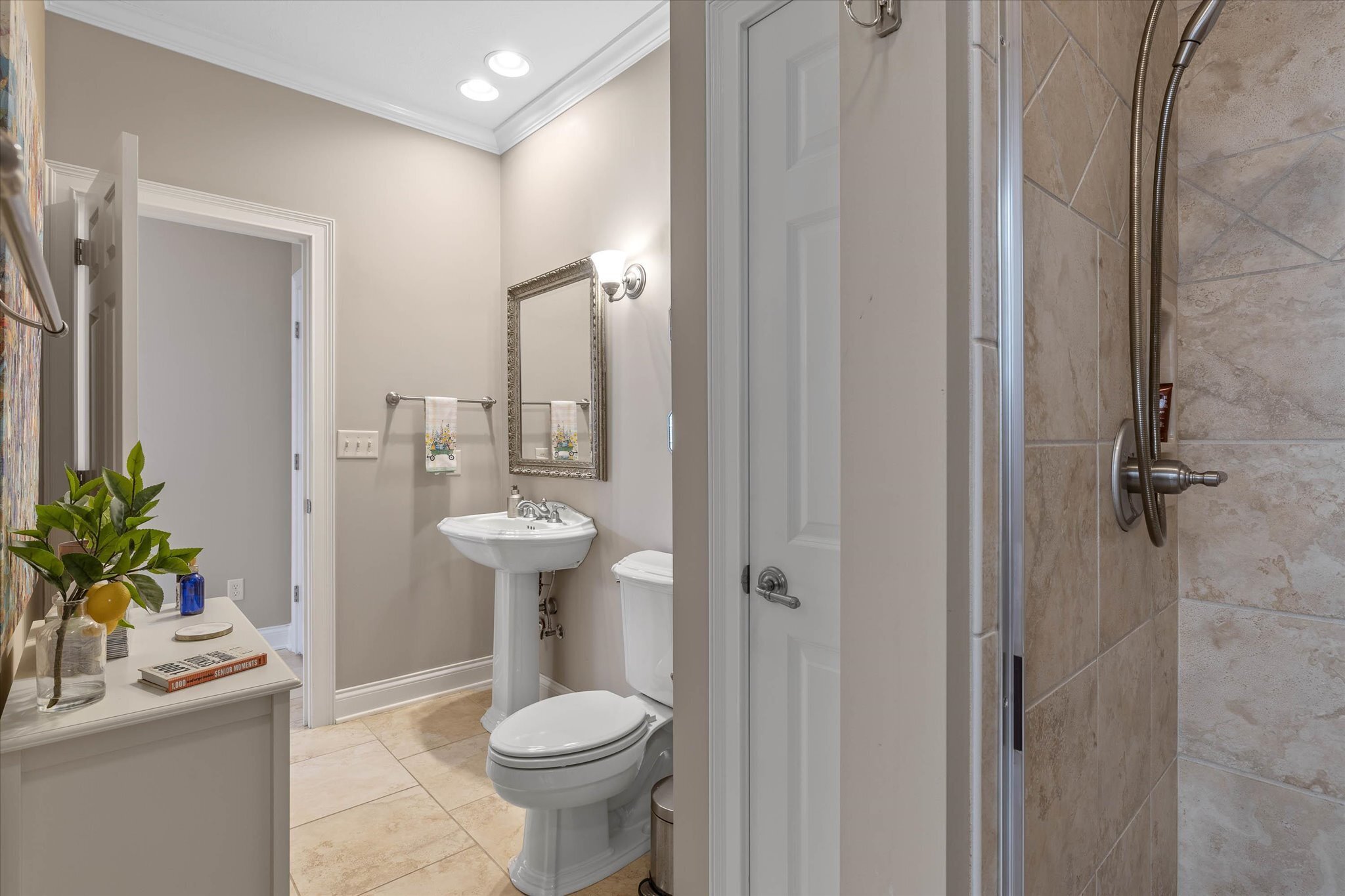1703 Ashwood Drive