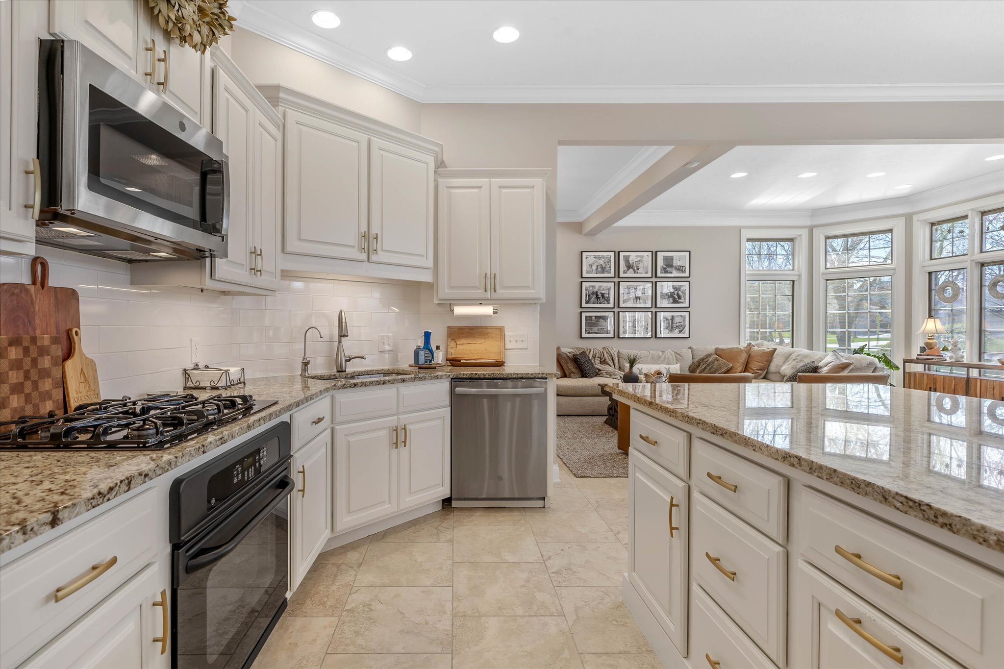 1703 Ashwood Drive